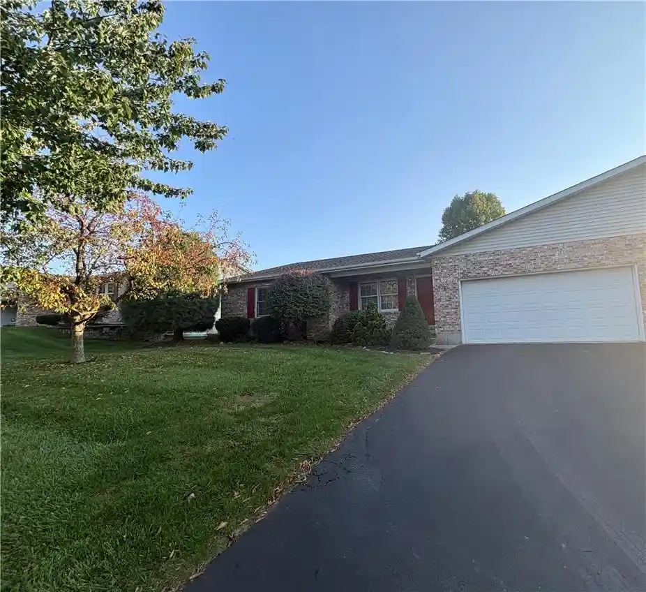 Photo 1 of Single family home for sale at 4023 Mink Rd, Emmaus, PA 18049 | MLS# 786502 | Listing updated on 2026-10-17