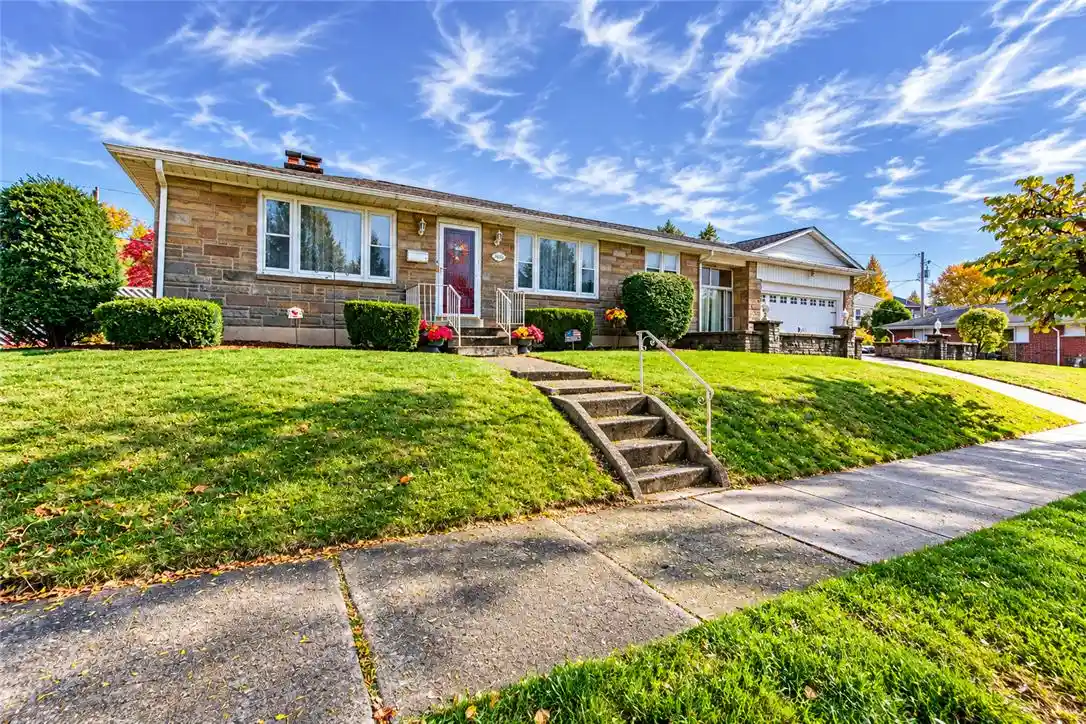 Photo 1 of Sale Pending at 1405 Fernwood St, Bethlehem, PA 18018 | MLS# 786471 | Listing updated on 2026-10-29