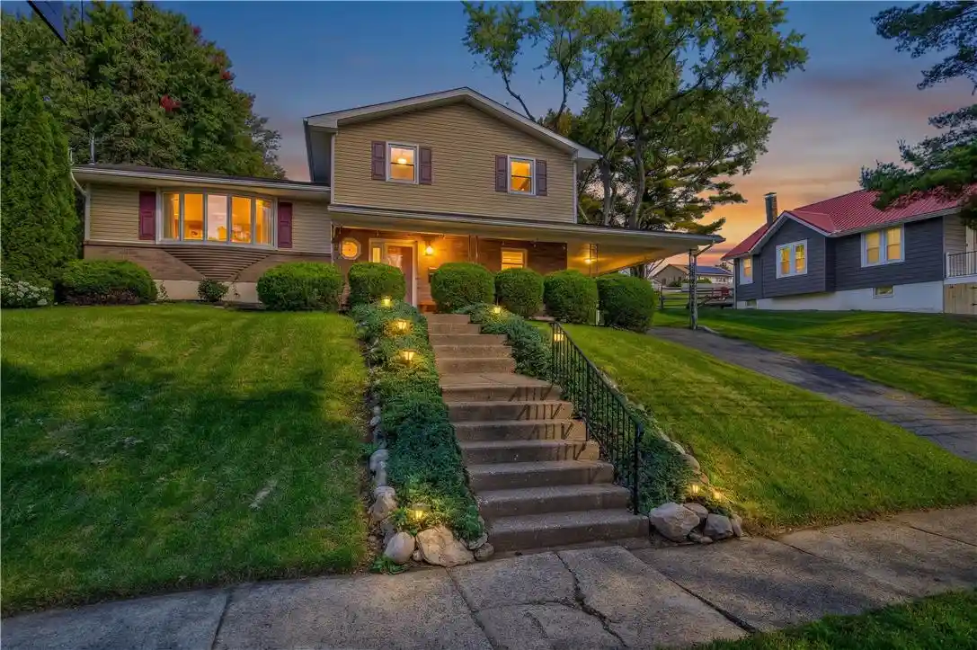Single family home for sale at 525 Saint John St, Catasauqua, PA 18032 | MLS# 786758