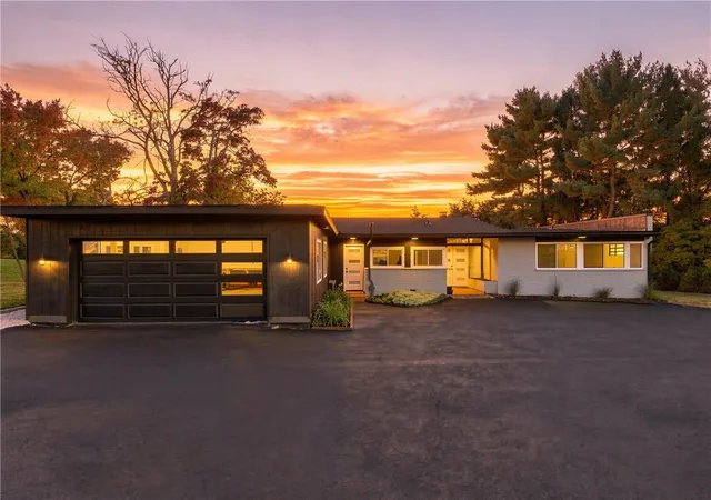 Single family home for sale at 2190 Polk Valley Rd, Lower Saucon Twp, PA 18055 | MLS# 786535