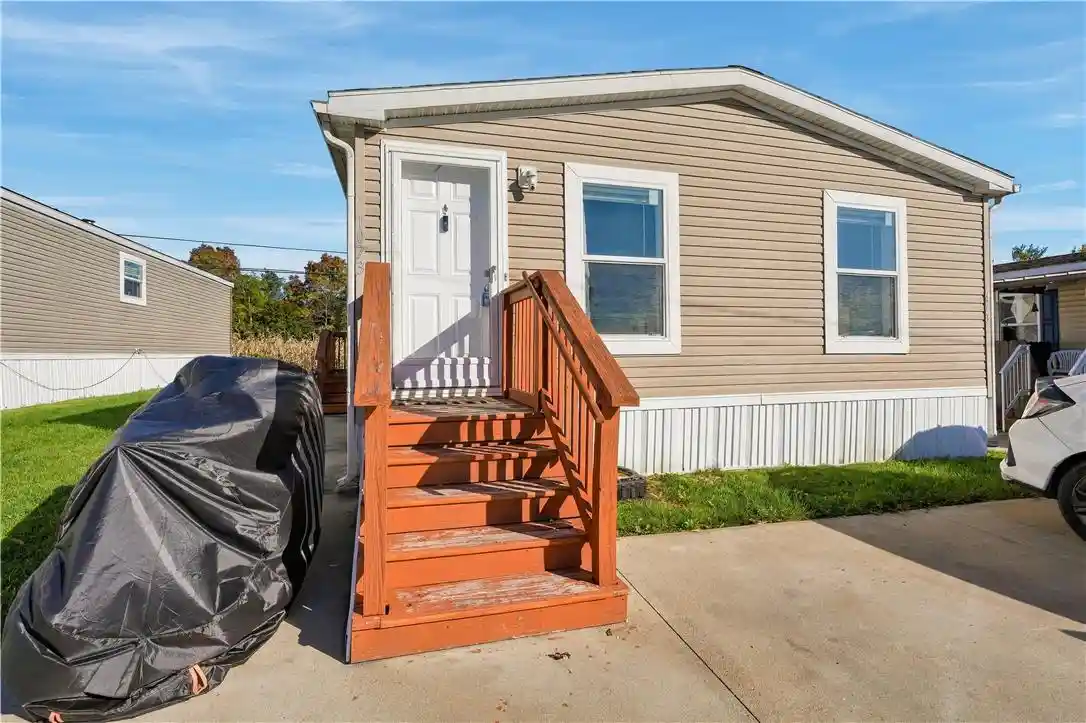 Photo 1 of Manufactured home for sale at 1073 Dogwood St #473, Laurys Station, PA 18059 | MLS# 786867 | Listing updated on 2026-10-27