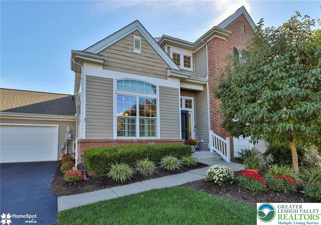 Photo 1 of Single family home for sale at 877 Sonoma Ln, Easton, PA 18040 | MLS# 786933 | Listing updated on 2026-10-30