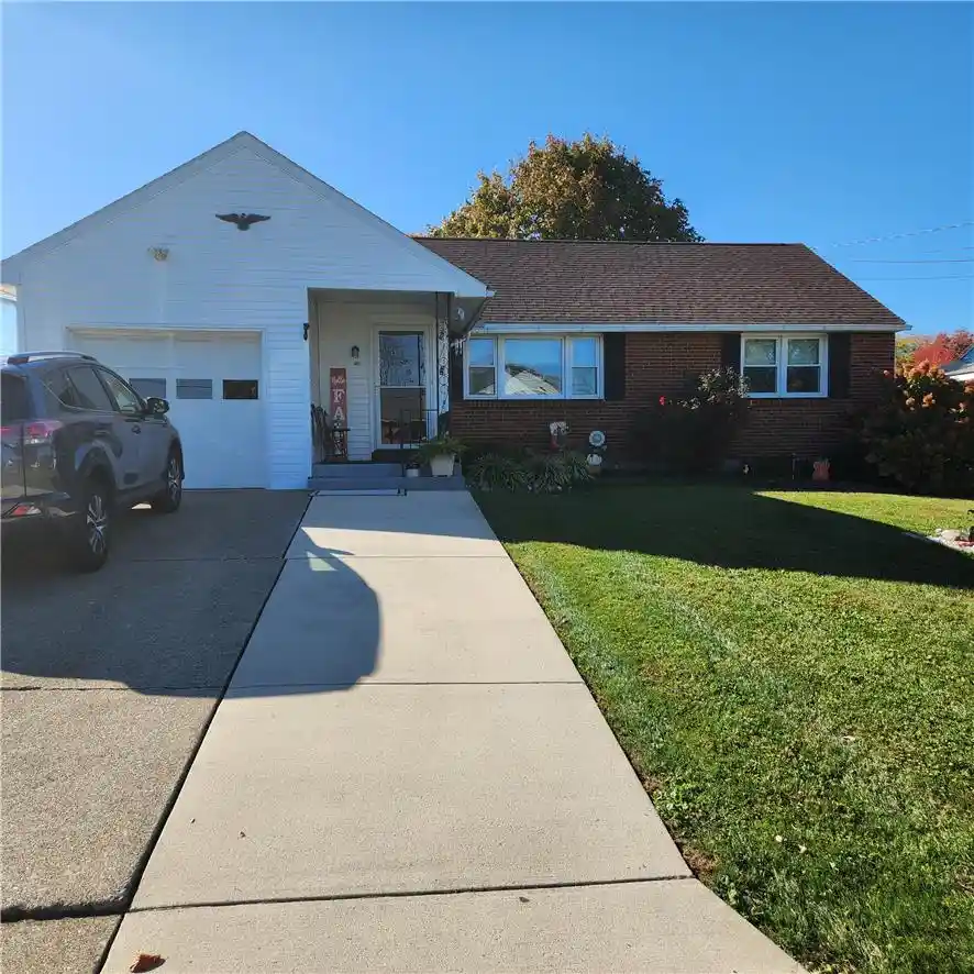 Photo 1 of Sale Pending at 714 Chestnut Ln, Easton, PA 18045 | MLS# 787012 | Listing updated on 2026-10-27