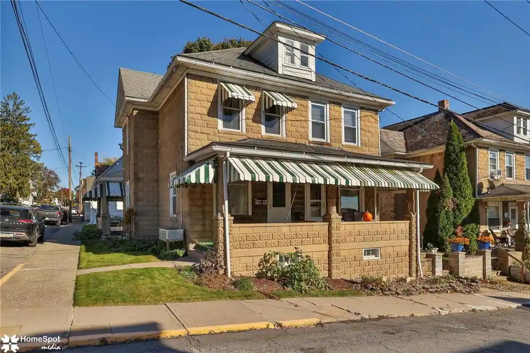 Photo 1 of Single family home for sale at 316 Heller Ave, Pen Argyl, PA 18072 | MLS# 787078 | Listing updated on 2026-10-28