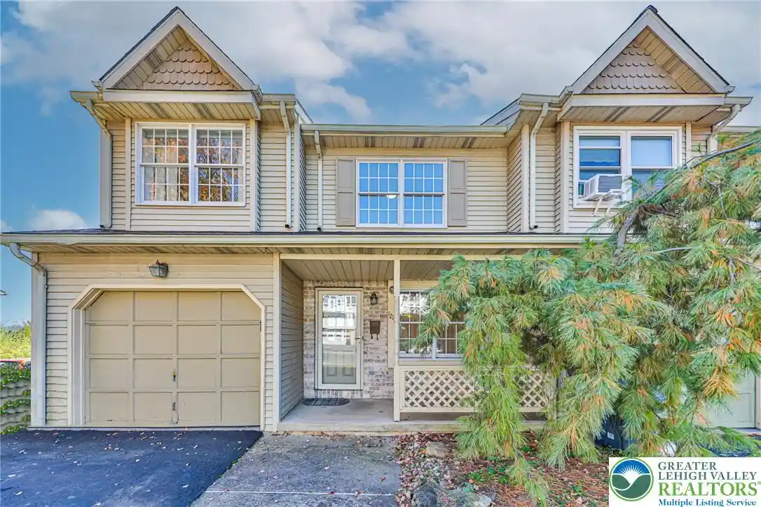 Townhouse for sale at 1217 Stanford Rd, Bethlehem, PA 18018 | MLS# 786651
