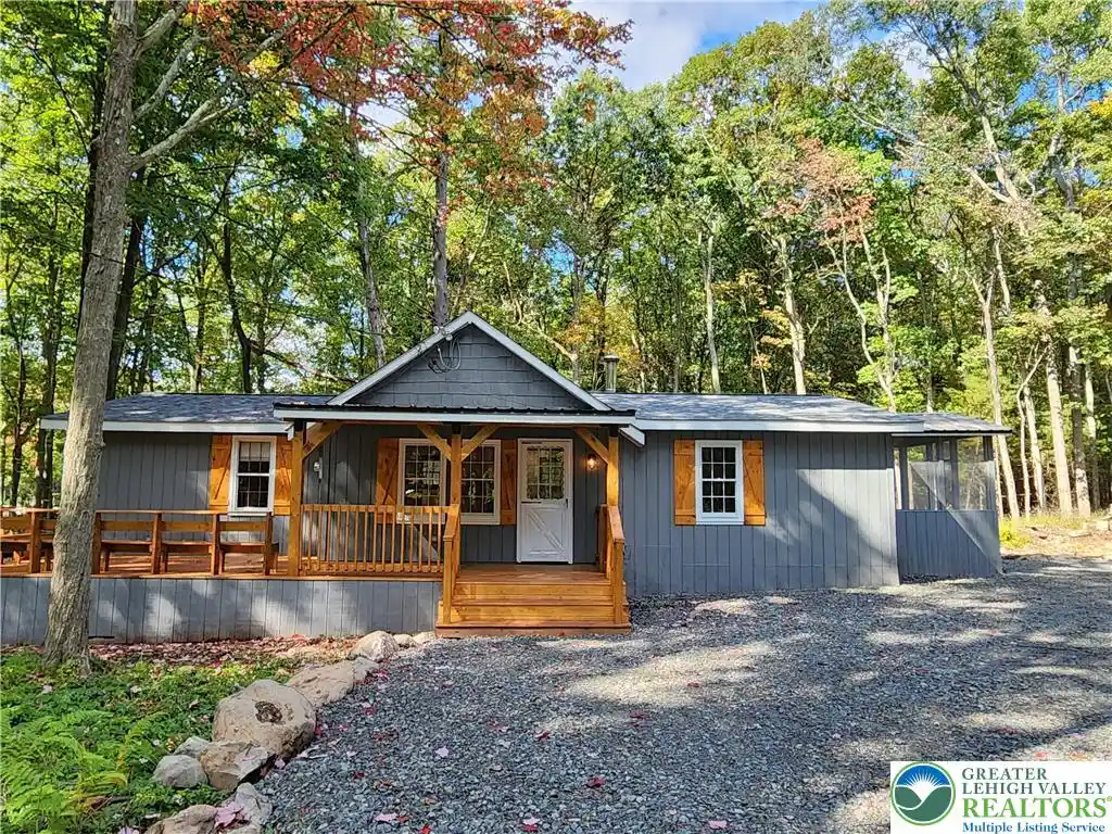 Single family home for sale at 139 Buck Ln, Stroudsburg, PA 18360 | MLS# 785436