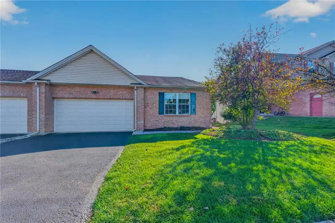 Photo 1 of Single family home for sale at 646 Buckingham, Allen Twp, PA 18067 | MLS# 786999 | Listing updated on 2026-10-29