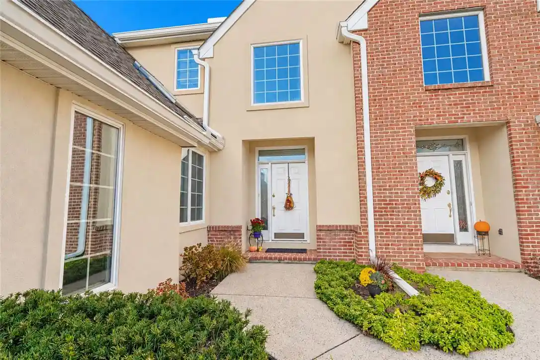 Photo 2 of Townhouse for sale at 719 Dorset Rd, Allentown, PA 18104 | MLS# 787132 | Listing updated on 2026-10-31