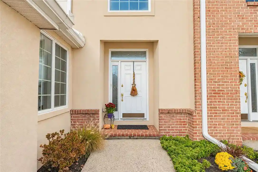 Photo 3 of Townhouse for sale at 719 Dorset Rd, Allentown, PA 18104 | MLS# 787132 | Listing updated on 2026-10-31