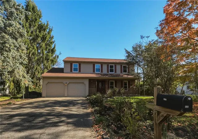 Single family home for sale at 4208 Greenfield Rd, Bethlehem, PA 18017 | MLS# 786883