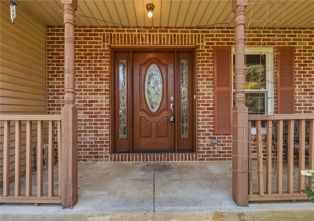 Photo 2 of Single family home for sale at 4208 Greenfield Rd, Bethlehem, PA 18017 | MLS# 786883 | Listing updated on 2026-10-30