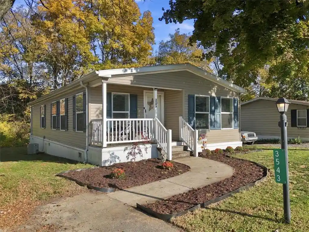 Manufactured home for sale at 3543 Lil Wolf Cir #92, Orefield, PA 18069 | MLS# 787133