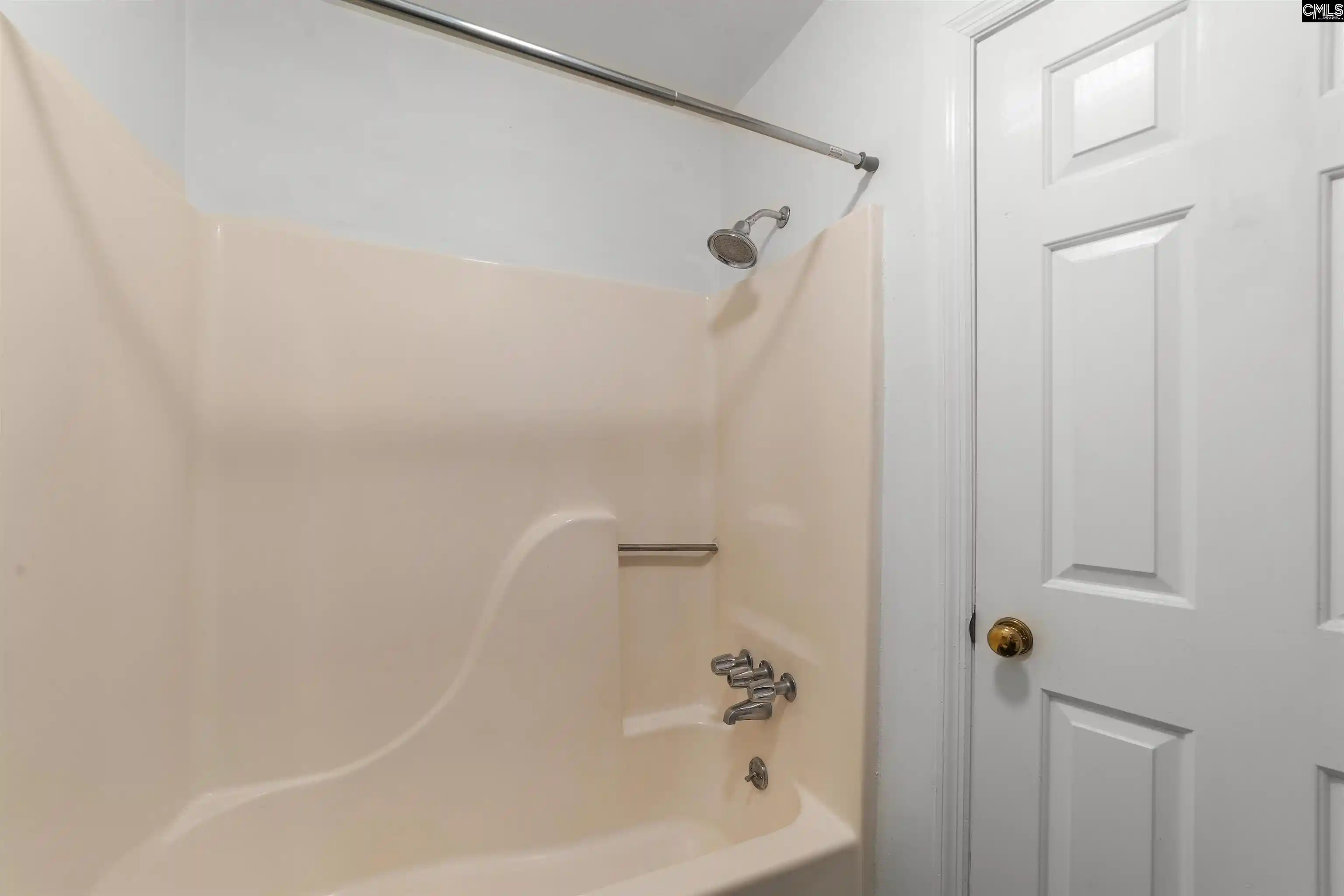 Photo 2 of Townhouse for sale at 129 Village, Columbia, SC 29209 | MLS# 601544 | Listing updated on 2026-03-03