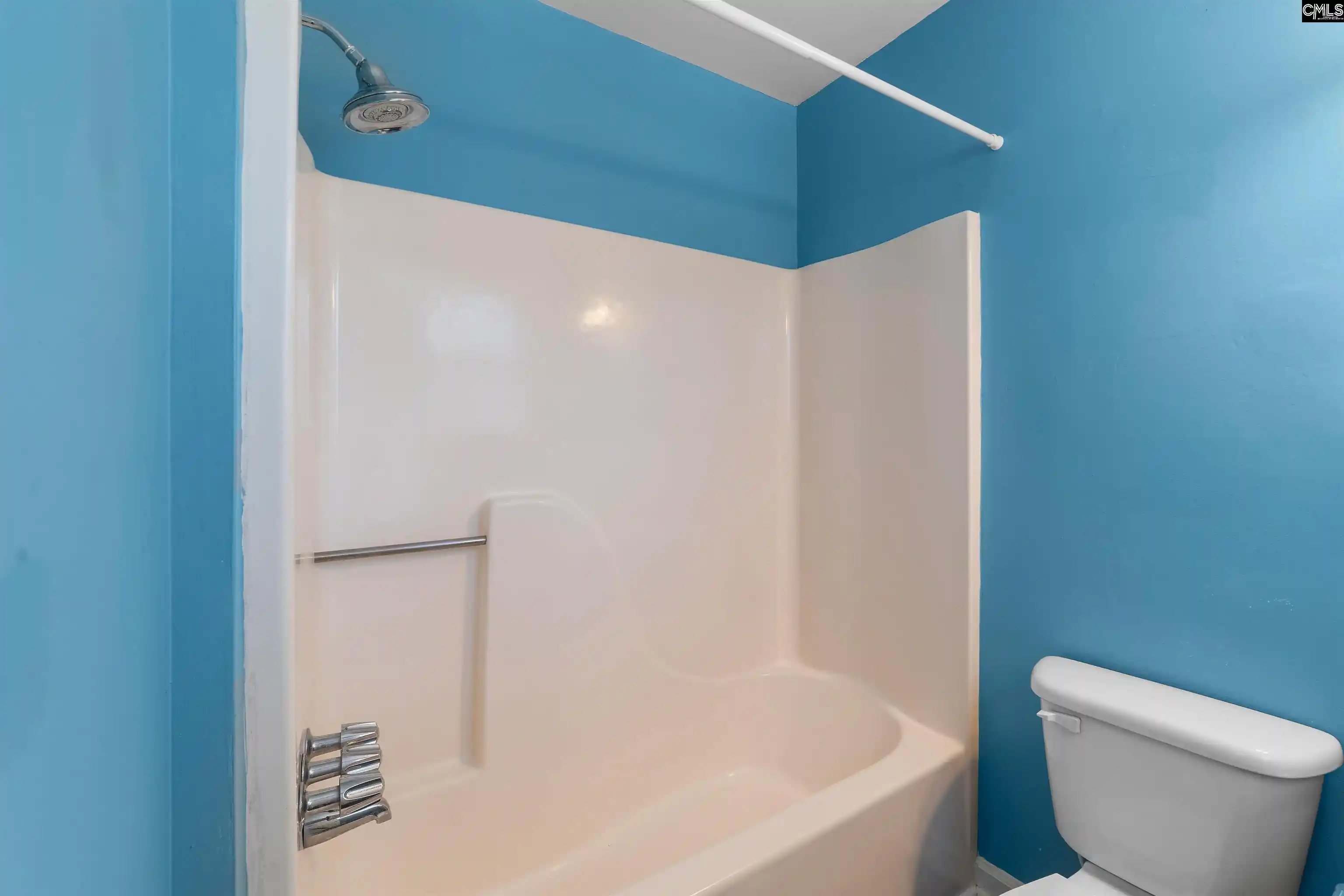 Photo 3 of Townhouse for sale at 129 Village, Columbia, SC 29209 | MLS# 601544 | Listing updated on 2026-03-03