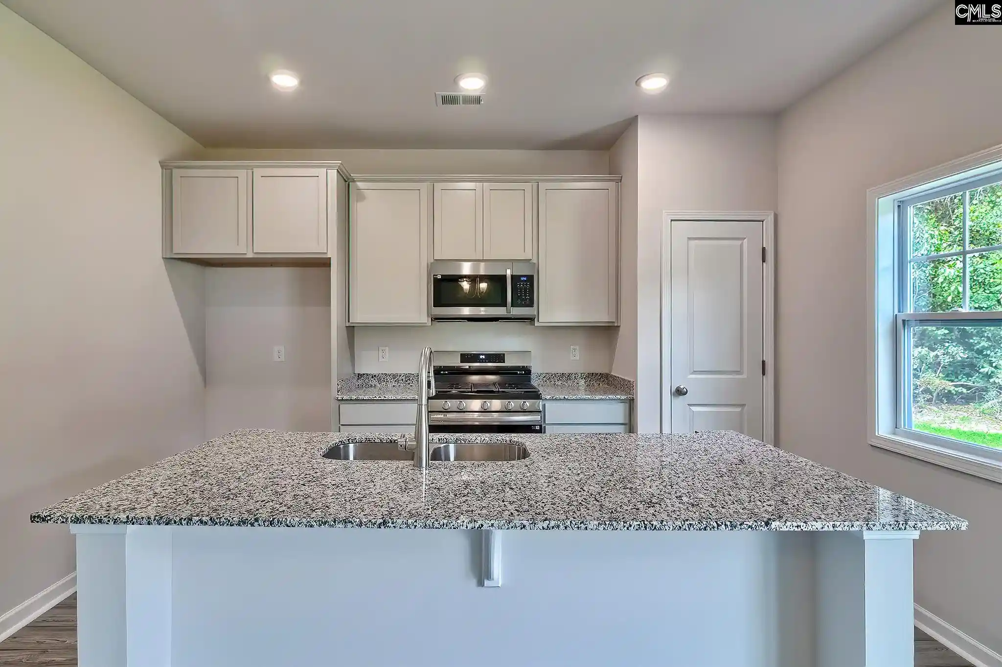 Photo 3 of Sale Pending at 716 Samantha, West Columbia, SC 29170 | MLS# 620359 | Listing updated on 2026-08-25