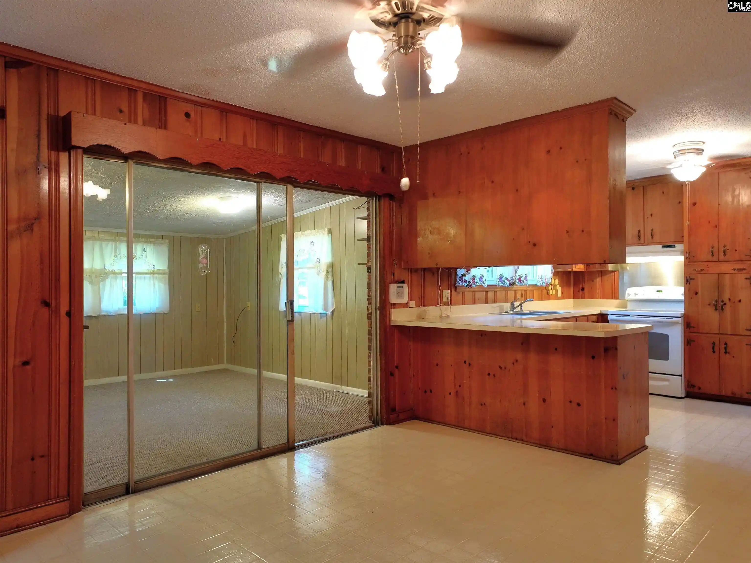 Photo 4 of Single family home for sale at 2309 Leesburg, Columbia, SC 29209 | MLS# 620652 | Listing updated on 2026-09-17