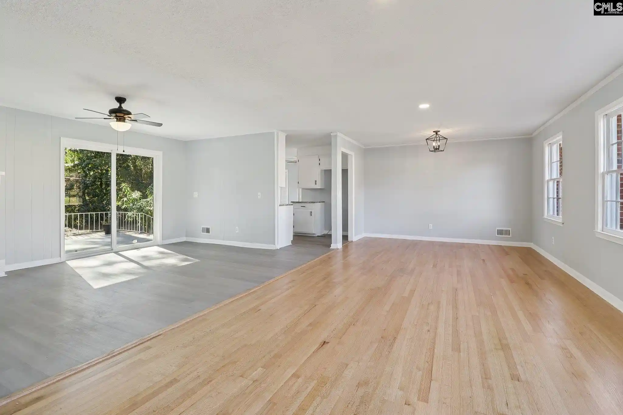 Photo 2 of Single family home for sale at 216 Meadowbury, Columbia, SC 29203 | MLS# 621280 | Listing updated on 2026-08-06