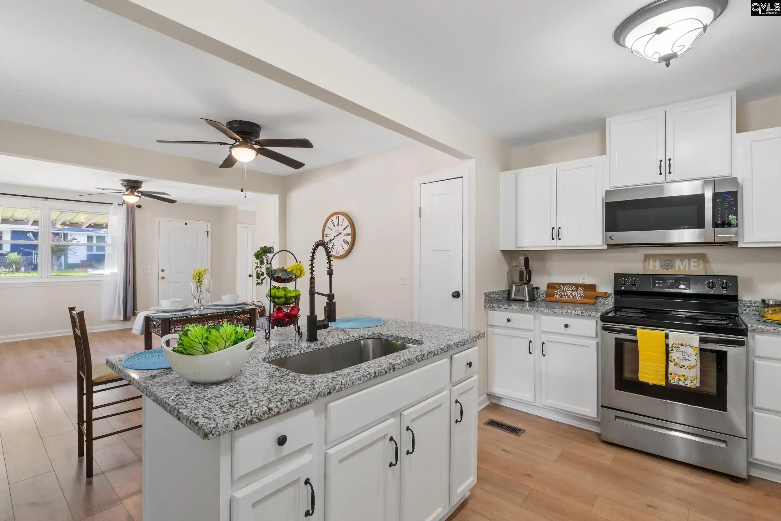 Photo 3 of Single family home for sale at 504 Lakeside, Columbia, SC 29203 | MLS# 622710 | Listing updated on 2026-09-03