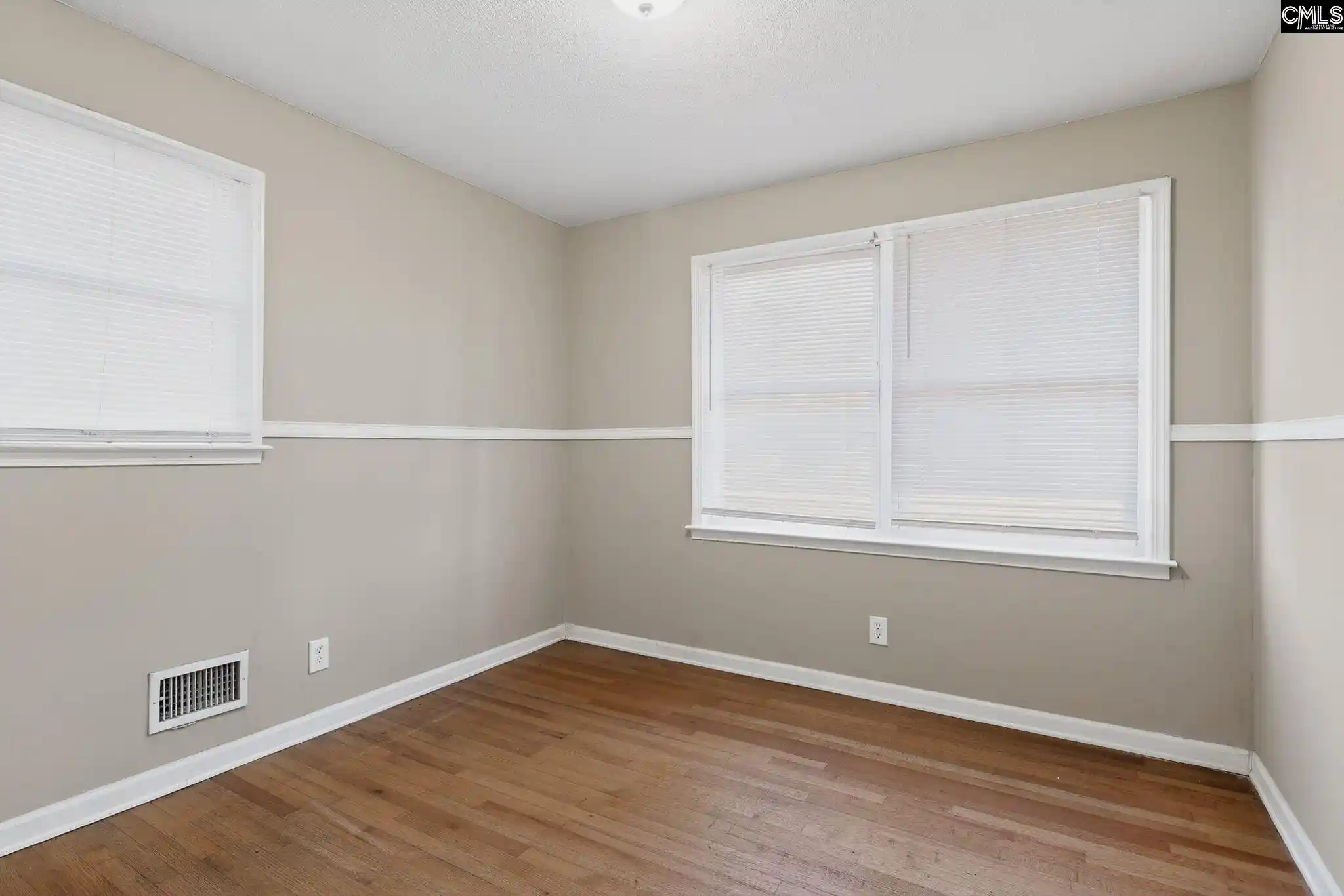 Photo 3 of Sale Pending at 70 Lansing, Columbia, SC 29203 | MLS# 627535 | Listing updated on 2026-05-19