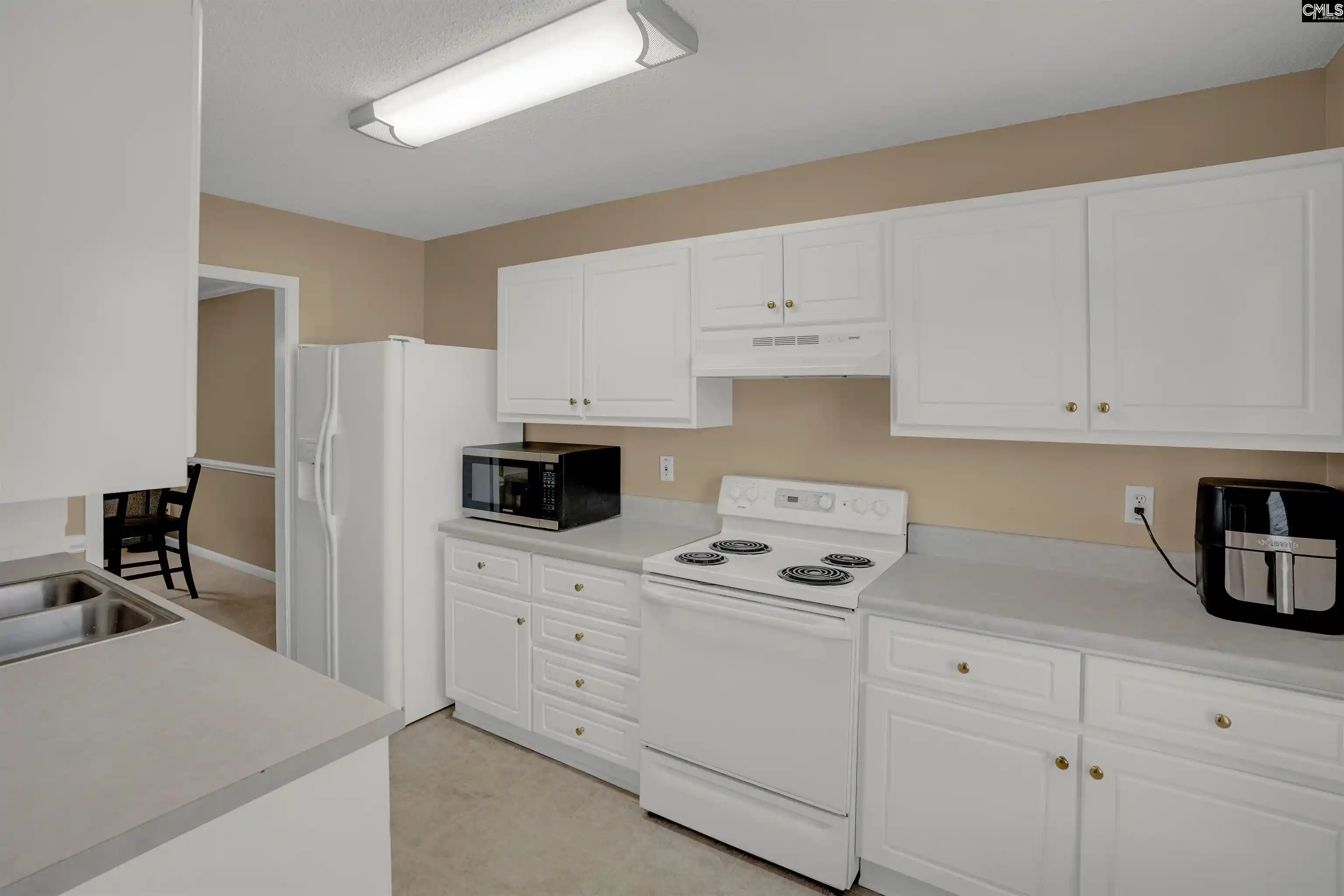 Photo 2 of Sale Pending at 105 Thorn Tree, Columbia, SC 29212 | MLS# 627710 | Listing updated on 2026-08-20