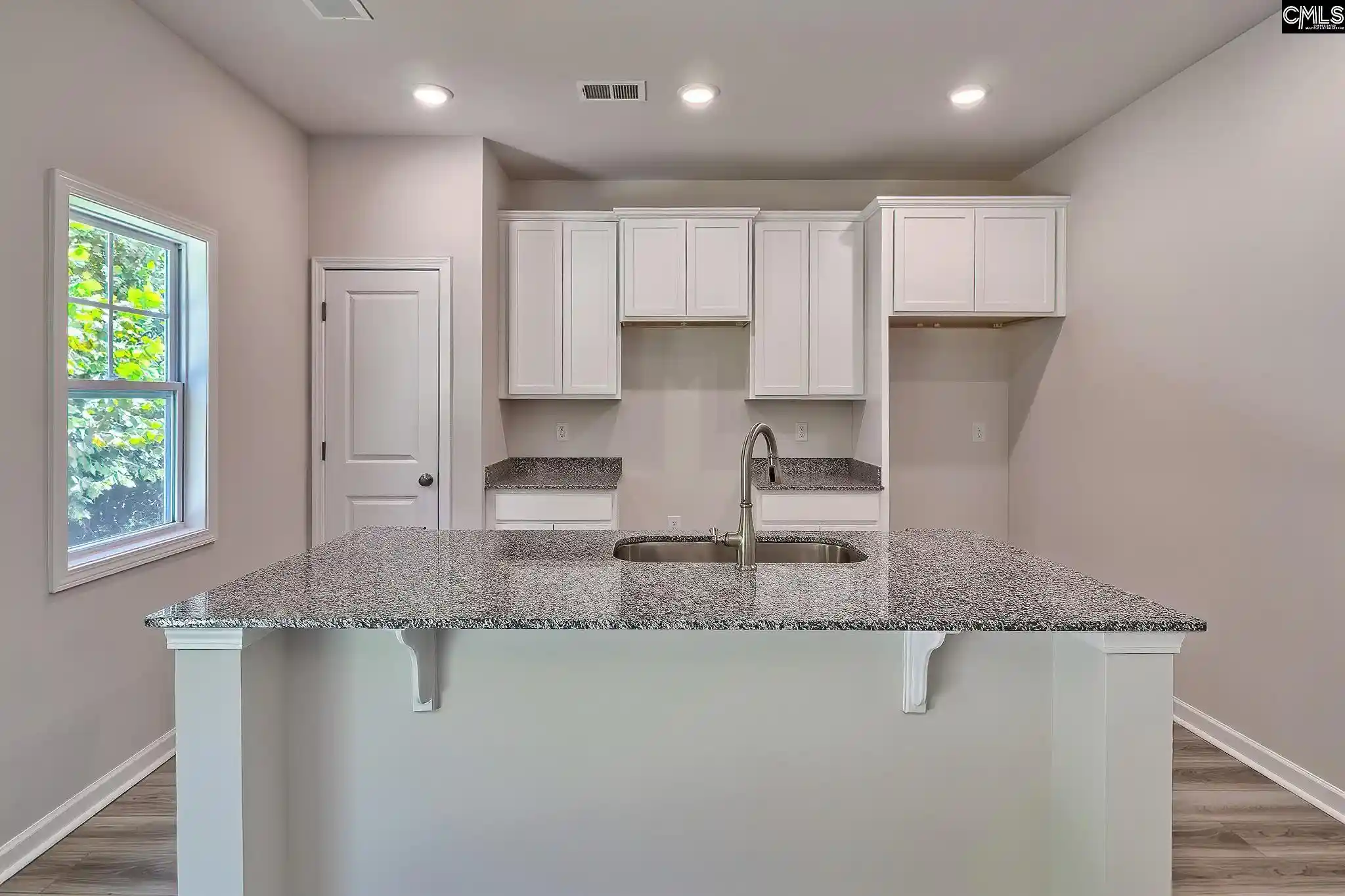 3rd image of 827 Daniel Lake, West Columbia, SC 29170 | MLS# 627898
