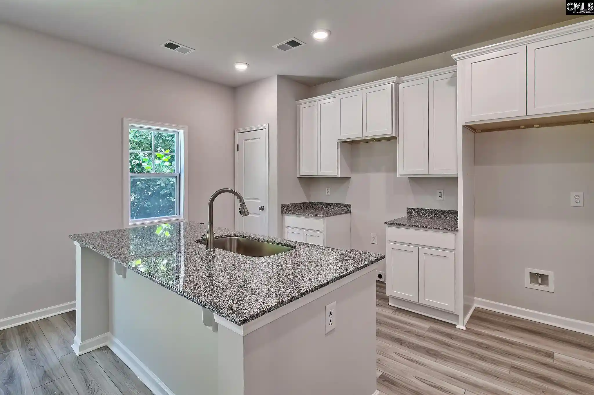 35th image of 827 Daniel Lake, West Columbia, SC 29170 | MLS# 627898