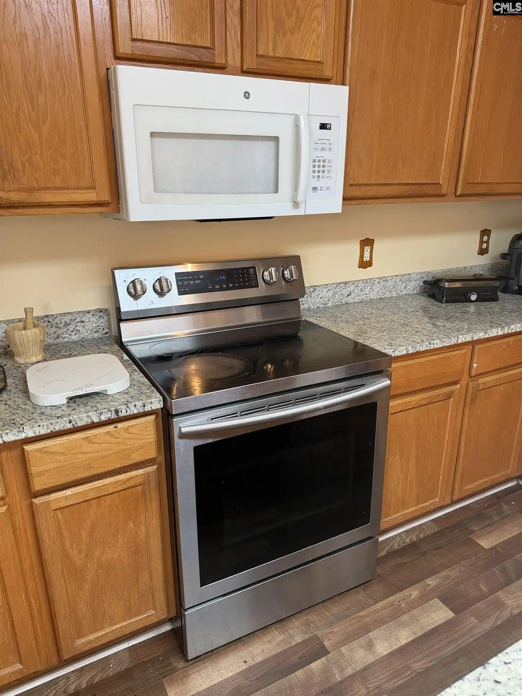 Photo 3 of Sale Pending at 332 Summer Bend, Columbia, SC 29223 | MLS# 628575 | Listing updated on 2026-08-24