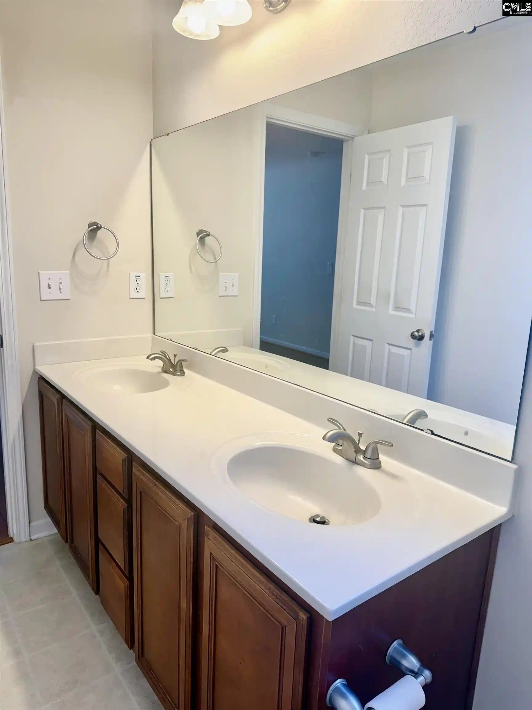Photo 4 of Single family home for sale at 174 Preston Green, Columbia, SC 29209 | MLS# 628719 | Listing updated on 2026-09-10