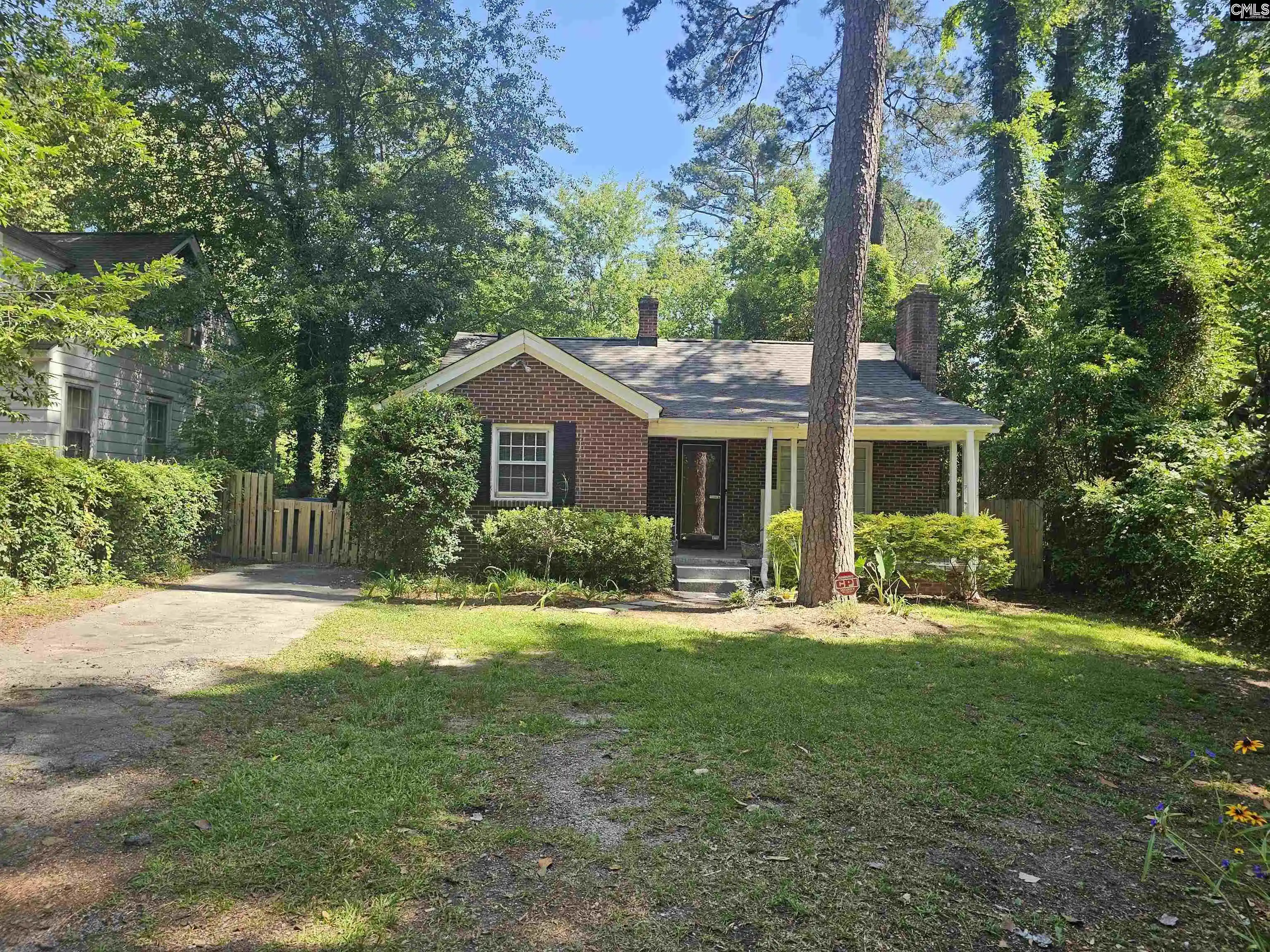 Photo 1 of Single family home for sale at 3947 Live Oak, Columbia, SC 29205 | MLS# 628775 | Listing updated on 2026-08-28