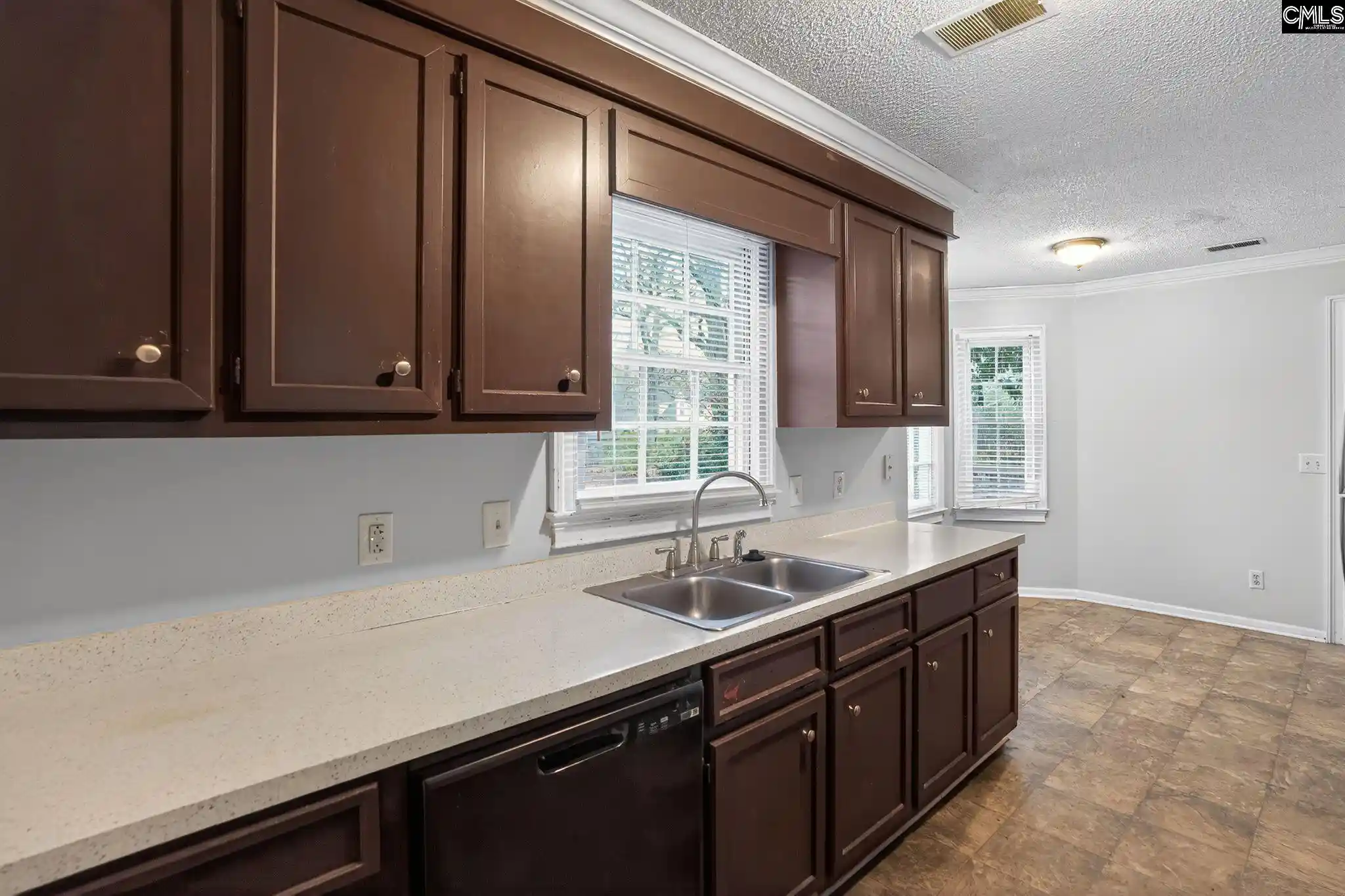 Photo 3 of Single family home for sale at 122 Whitehurst, Columbia, SC 29229 | MLS# 629376 | Listing updated on 2026-08-15