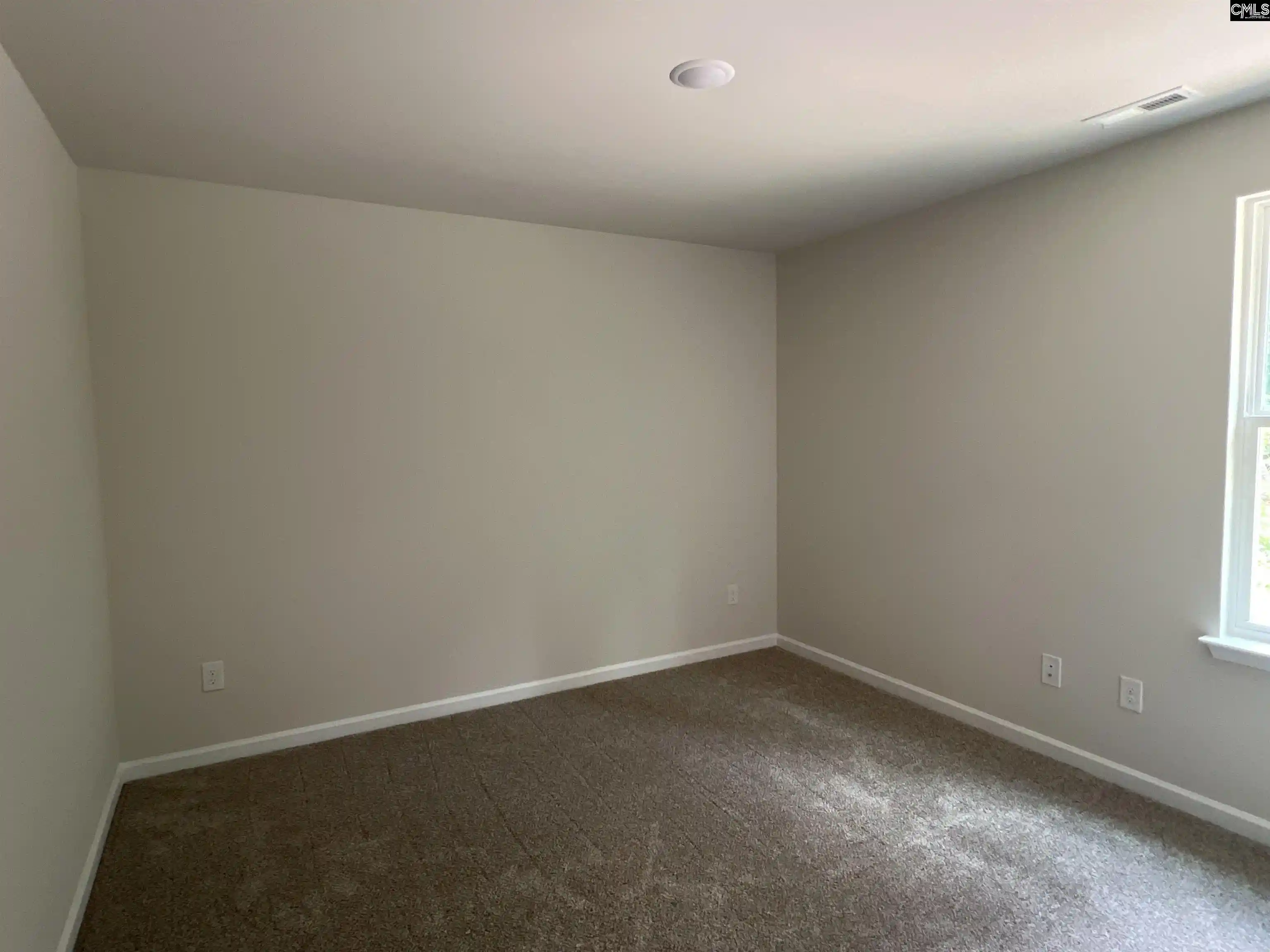 Photo 2 of Sale Pending at 1031 Pineland, Columbia, SC 29203 | MLS# 629660 | Listing updated on 2026-09-10