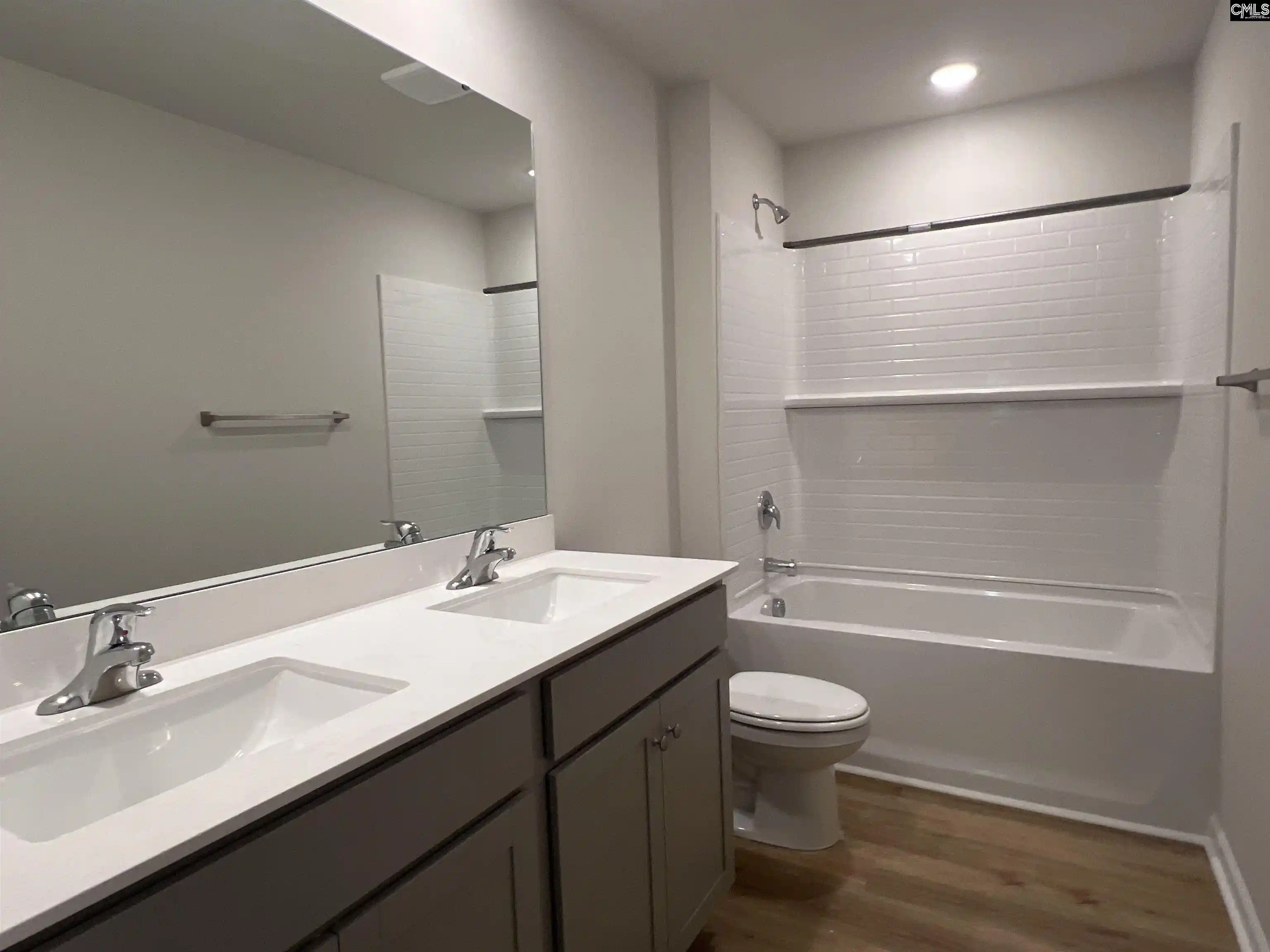 Photo 3 of Sale Pending at 1031 Pineland, Columbia, SC 29203 | MLS# 629660 | Listing updated on 2026-09-10