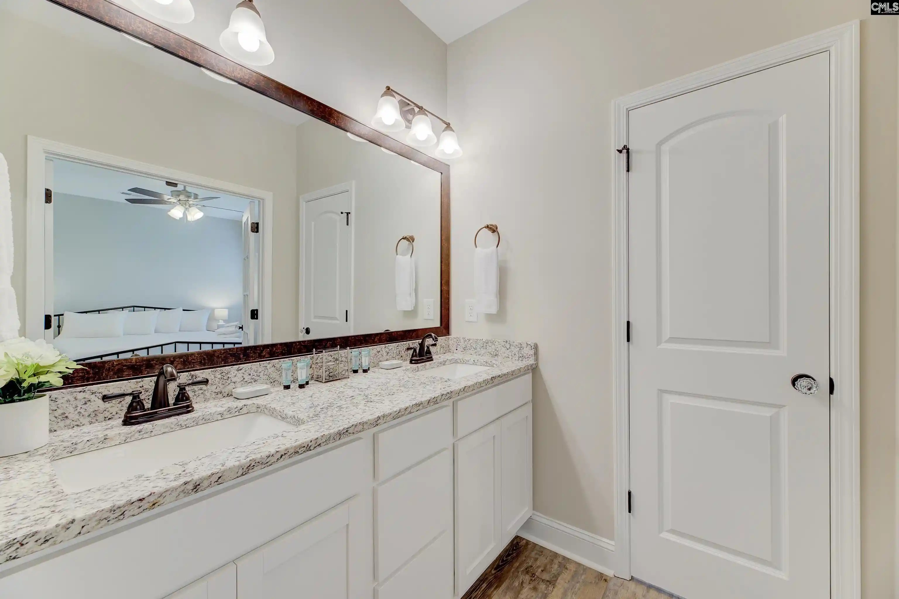 Homes for sale in Cayce, SC | 1822 Sunnyside, Cayce, SC 29033 | MLS# 629874
