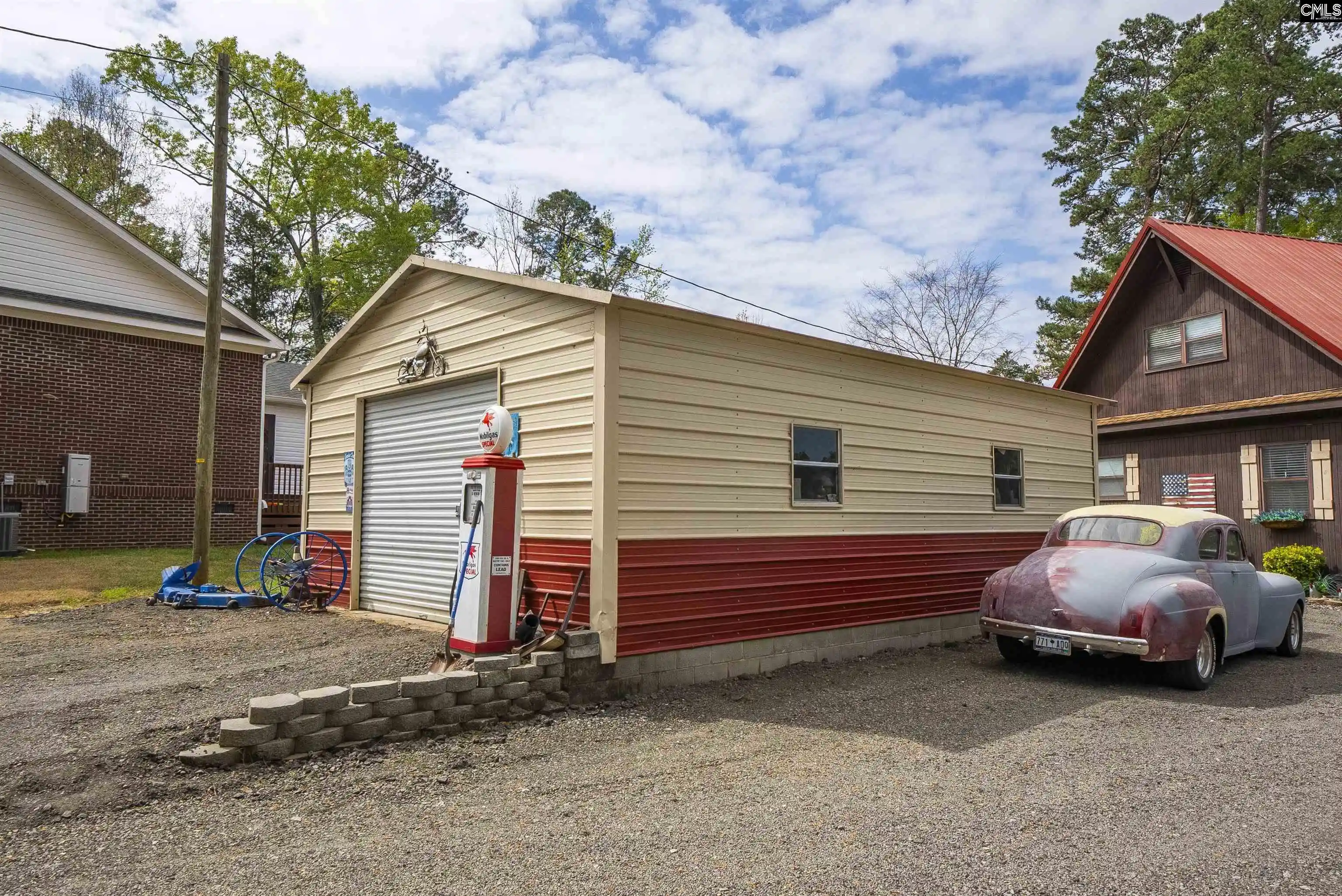 Homes for sale in Leesville, SC | 1262 Cedar Ln, Leesville, SC 29070 | MLS# 630248