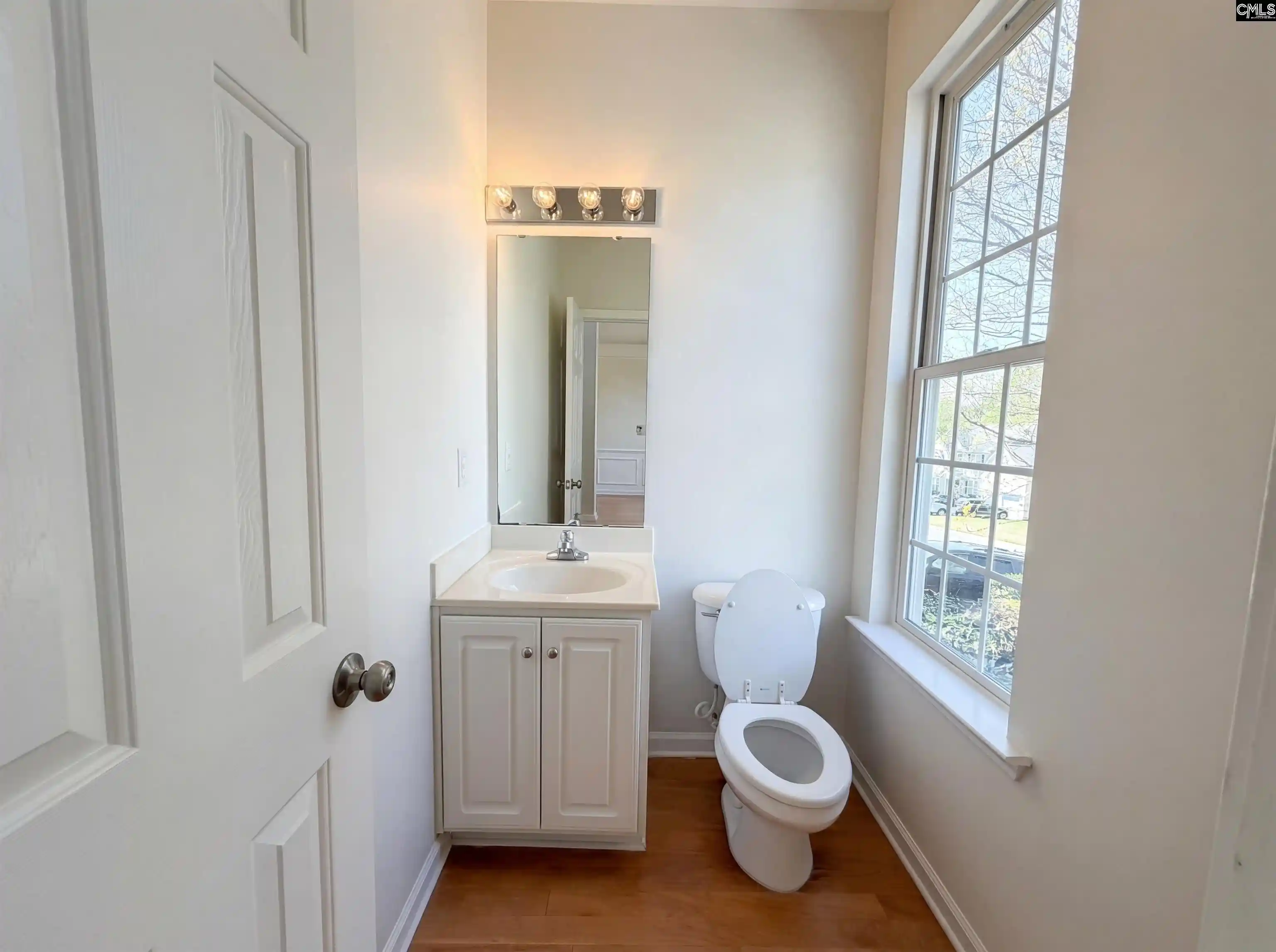 Photo 4 of Single family home for sale at 112 Coopers Hawk, Irmo, SC 29063 | MLS# 630280 | Listing updated on 2026-10-08