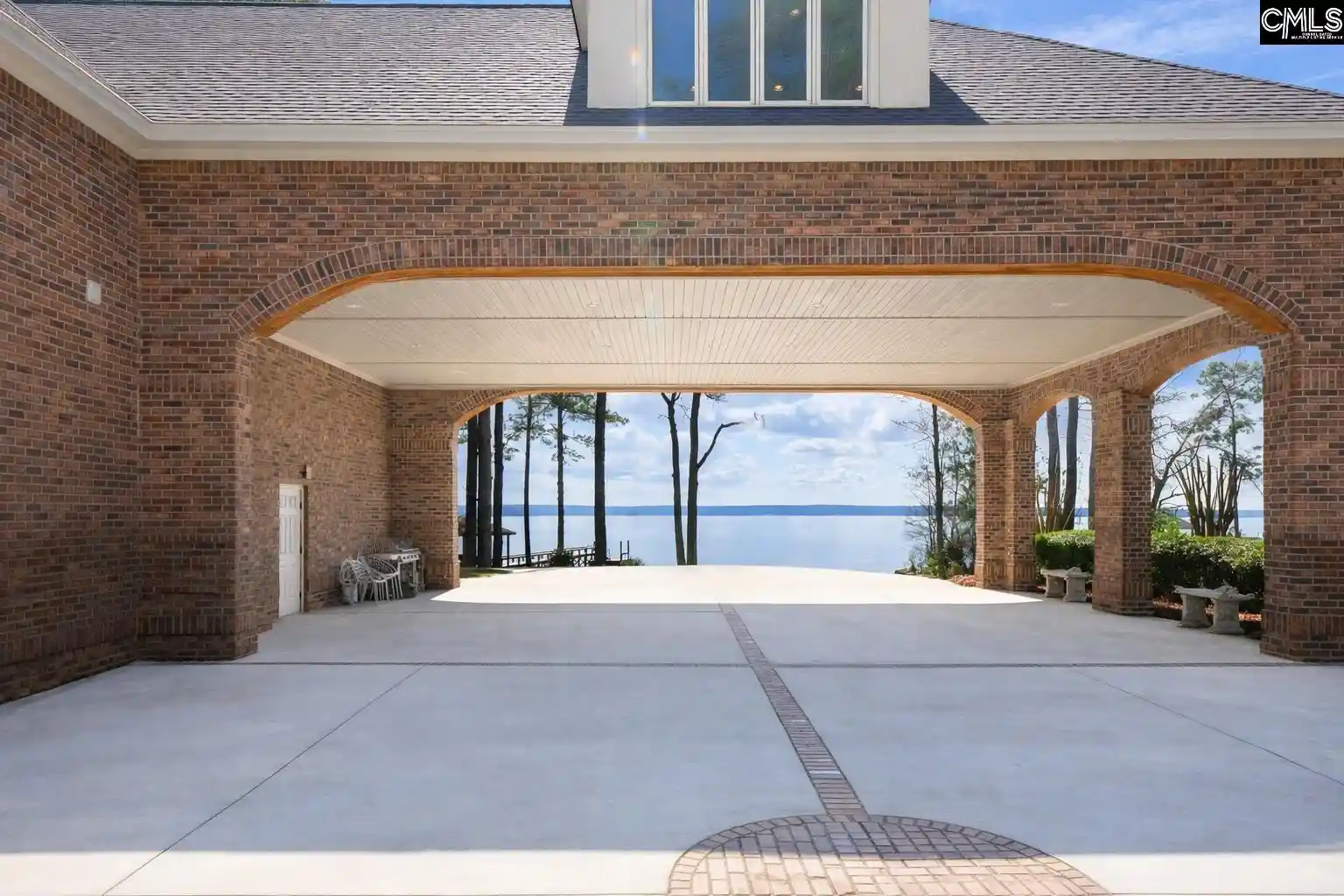 Photo 5 of Single family home for sale at 804 Old Forge, Chapin, SC 29036 | MLS# 630576 | Listing updated on 2026-08-11