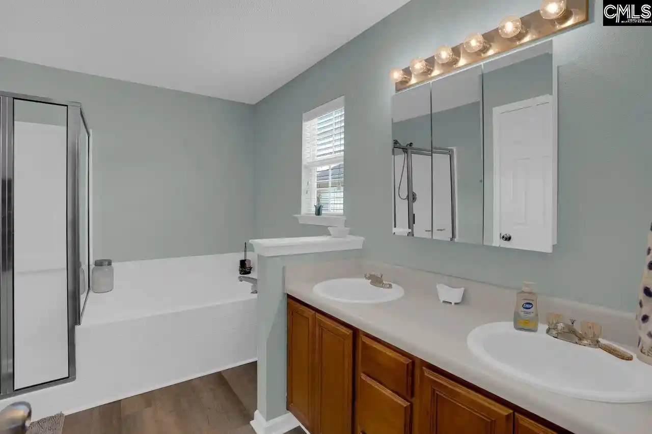 Photo 4 of Single family home for sale at 520 Blue Lake, Lexington, SC 29072 | MLS# 630845 | Listing updated on 2026-09-02
