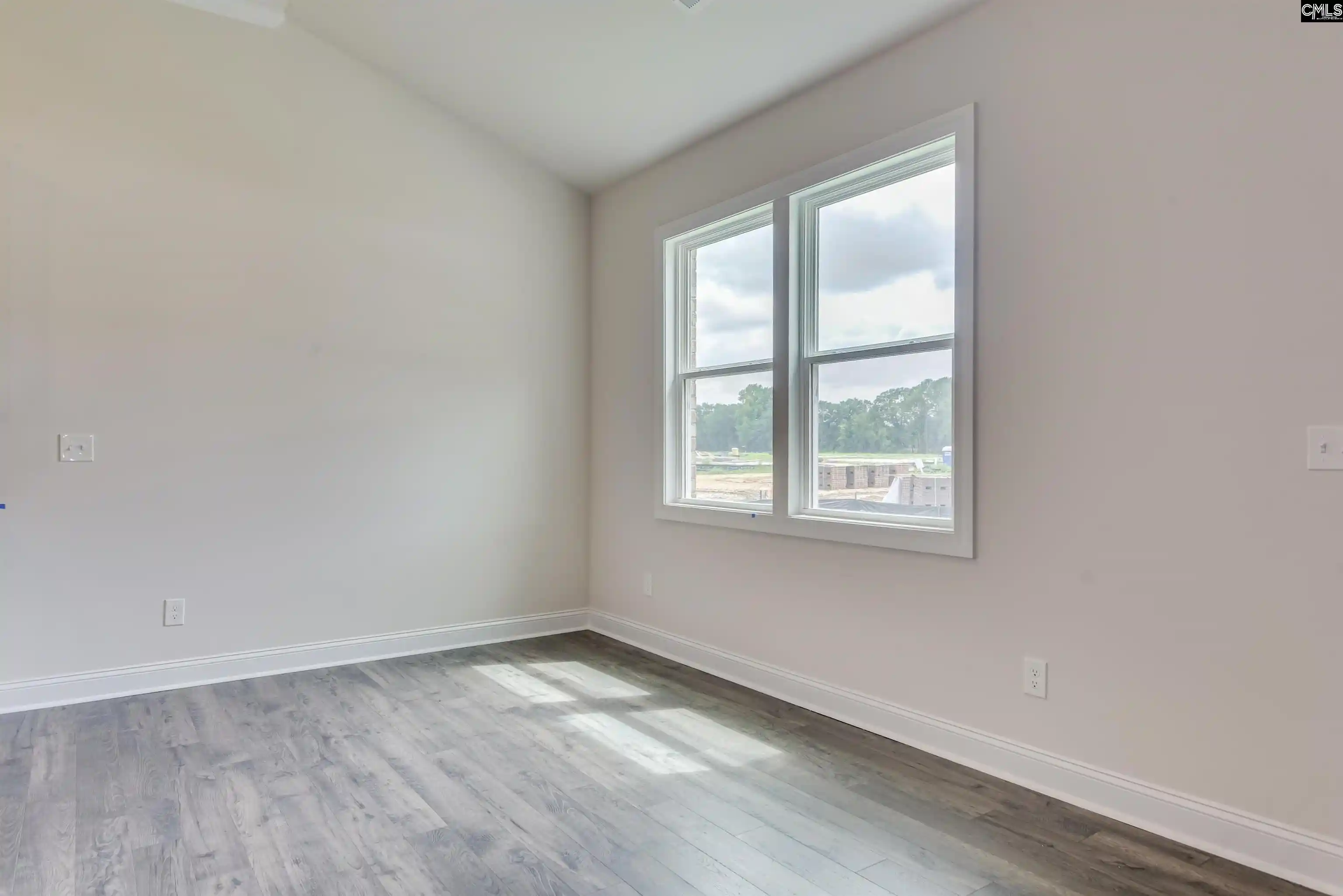 Photo 3 of Sale Pending at 929 Oak Valley, Blythewood, SC 29016 | MLS# 631046 | Listing updated on 2026-06-25