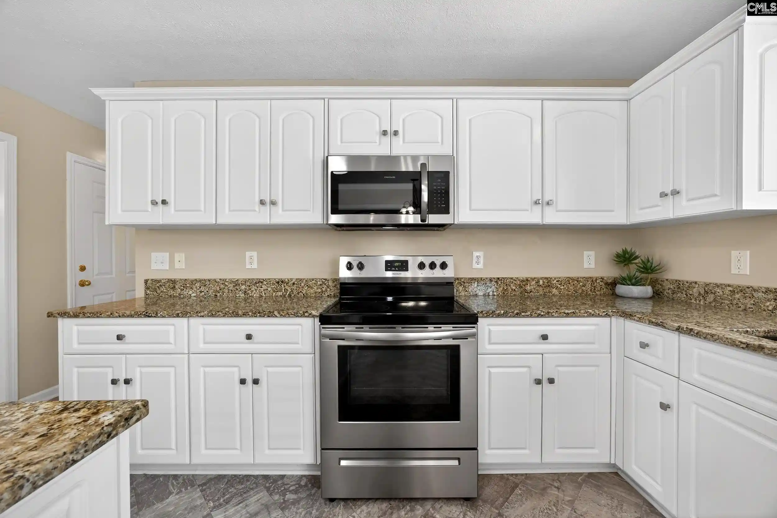 2nd image of 121 Grandview, Columbia, SC 29229 | MLS# 631110