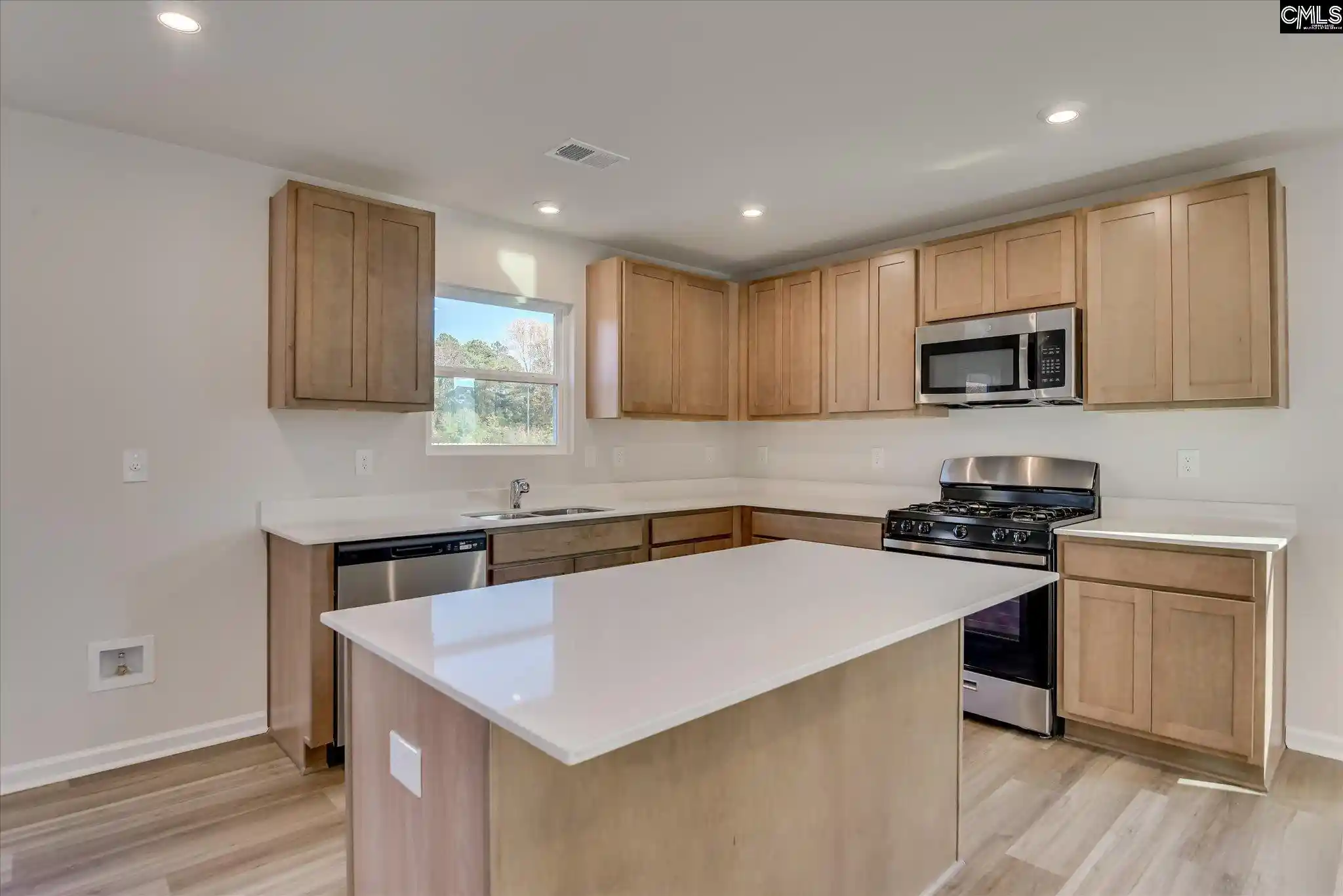 Photo 2 of Single family home for sale at 198 Kingfield, Hopkins, SC 29061 | MLS# 631653 | Listing updated on 2026-09-05