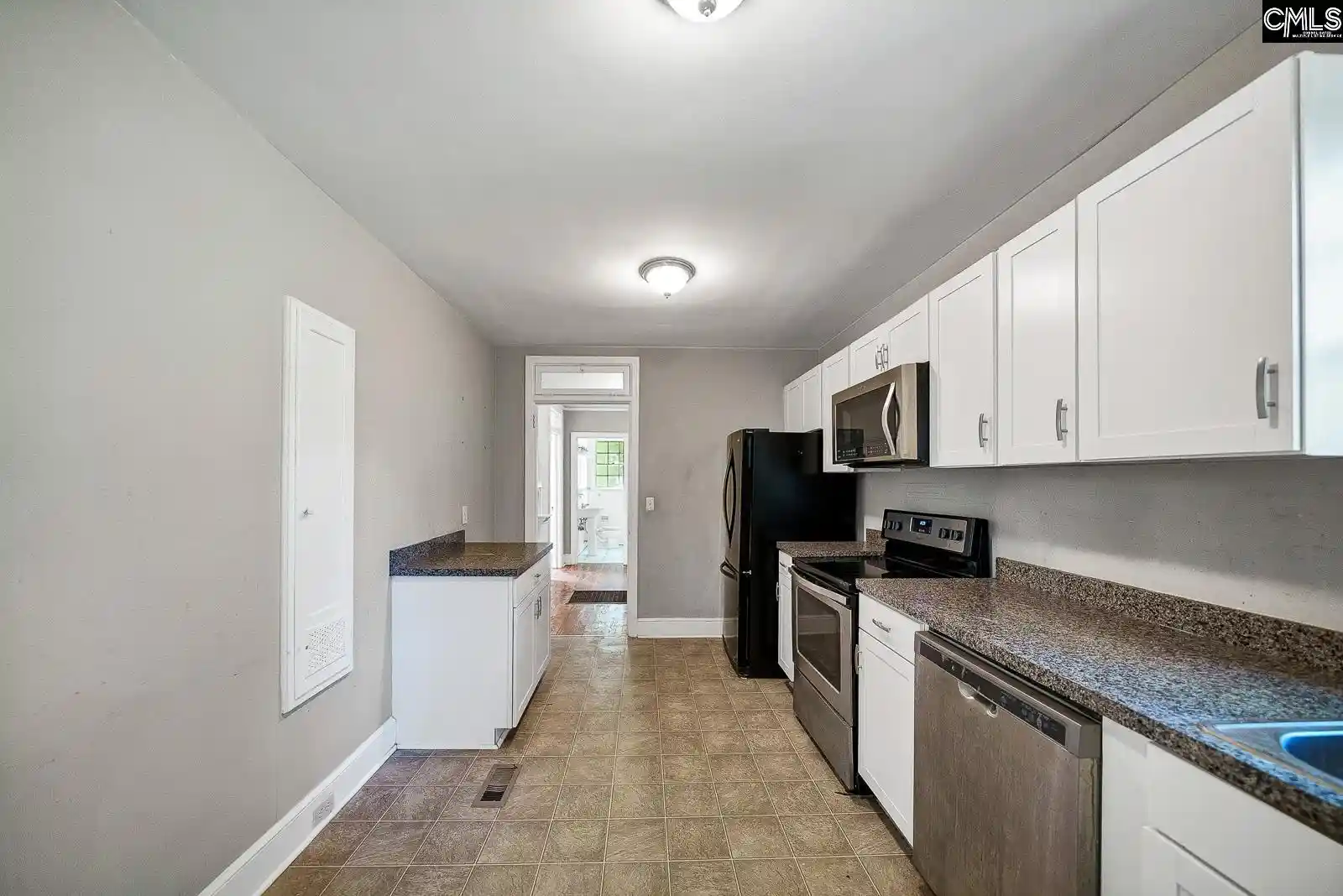31st image of 1223 Harvey, Columbia, SC 29201 | MLS# 632191