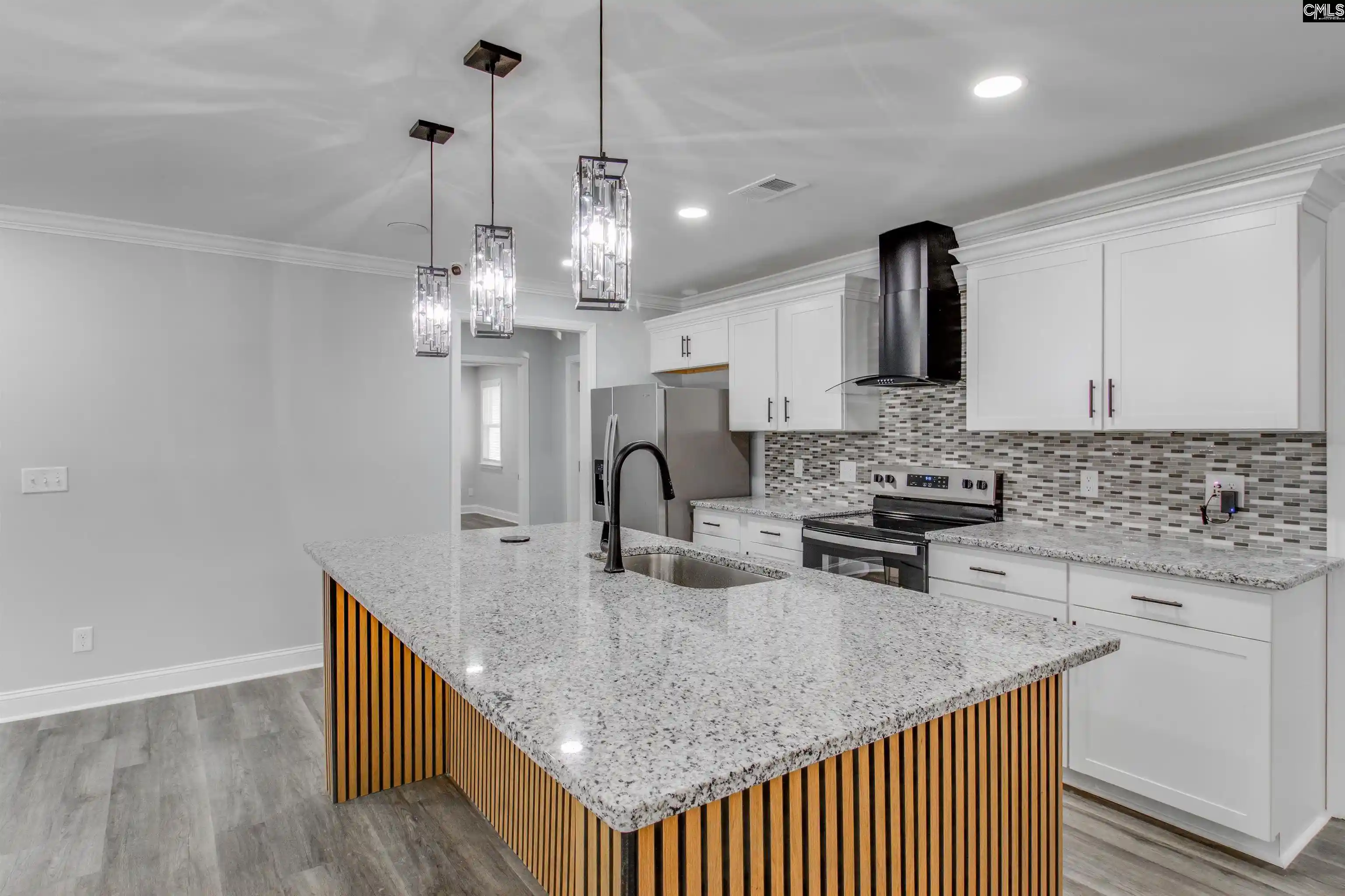 2nd image of 2327 Willow, Columbia, SC 29203 | MLS# 632463