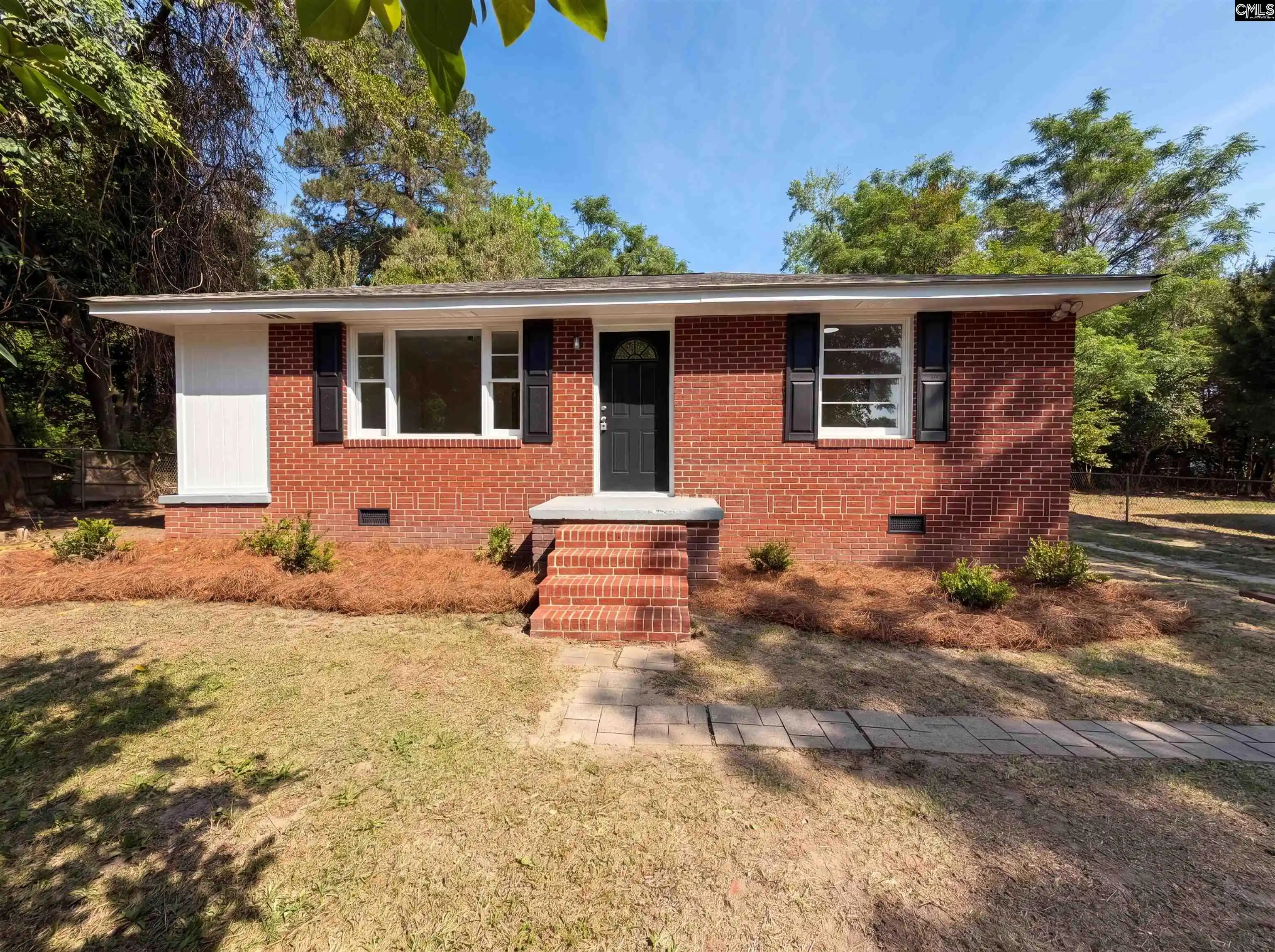 Homes for sale in Cayce, SC | 2112 Axson, Cayce, SC 29033 | MLS# 632568