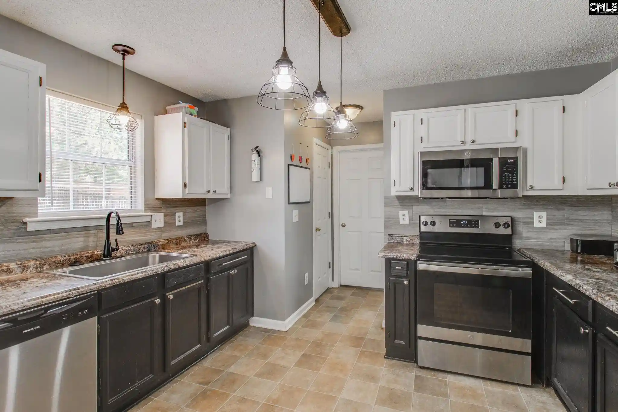 Photo 3 of Single family home for sale at 10 Mystic Way, Columbia, SC 29229 | MLS# 632684 | Listing updated on 2026-08-12