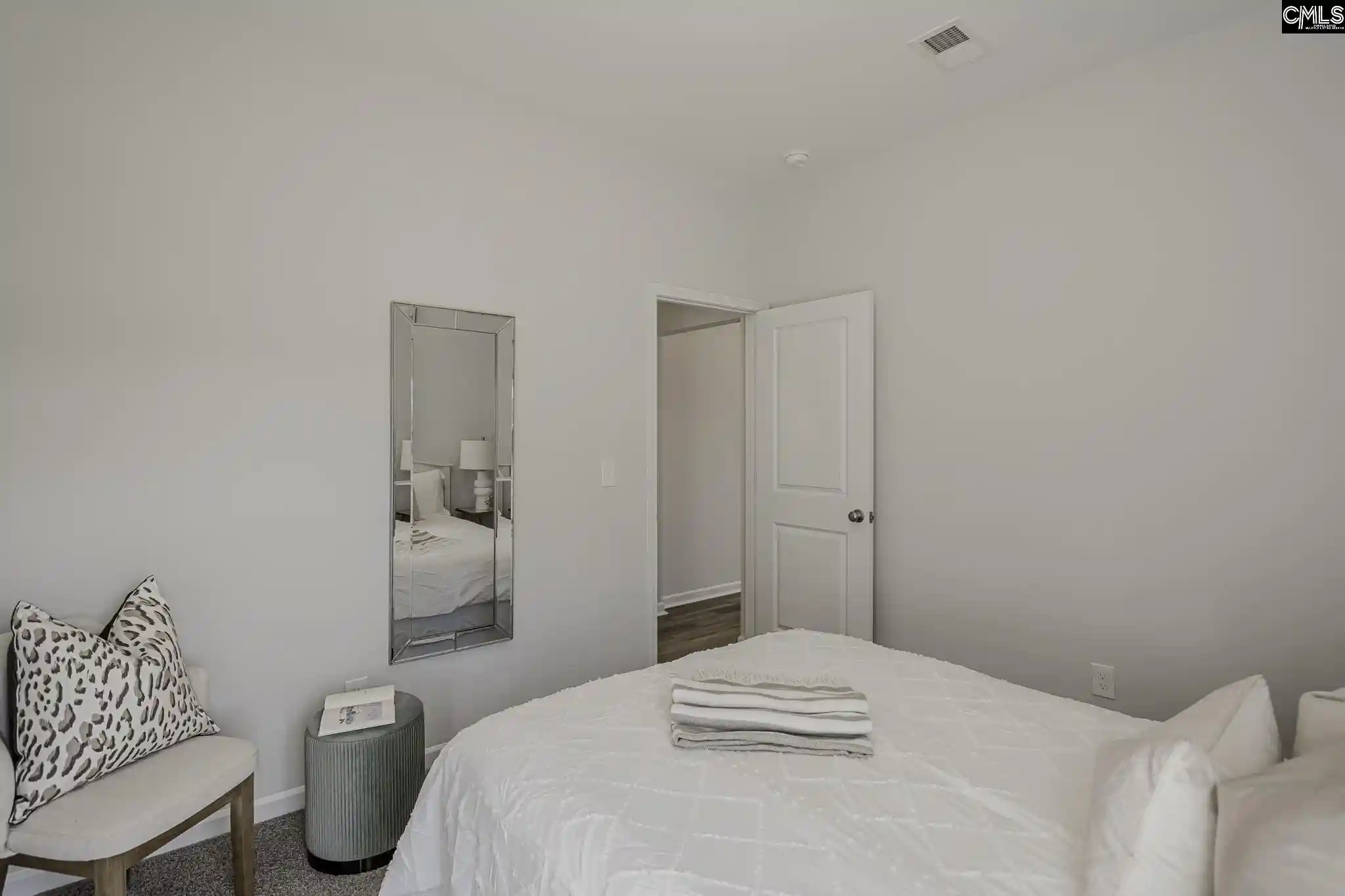 2nd image of 852 Lodgepole, West Columbia, SC 29170 | MLS# 632873
