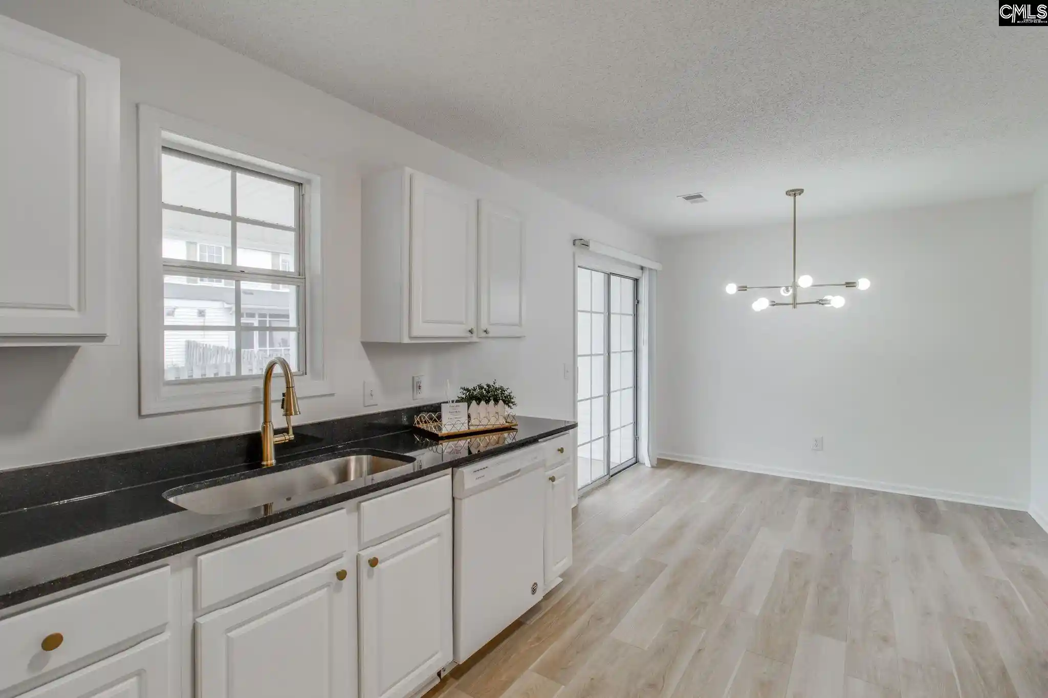 Photo 3 of Sale Pending at 10 Trentridge, Columbia, SC 29229 | MLS# 632935 | Listing updated on 2026-09-10