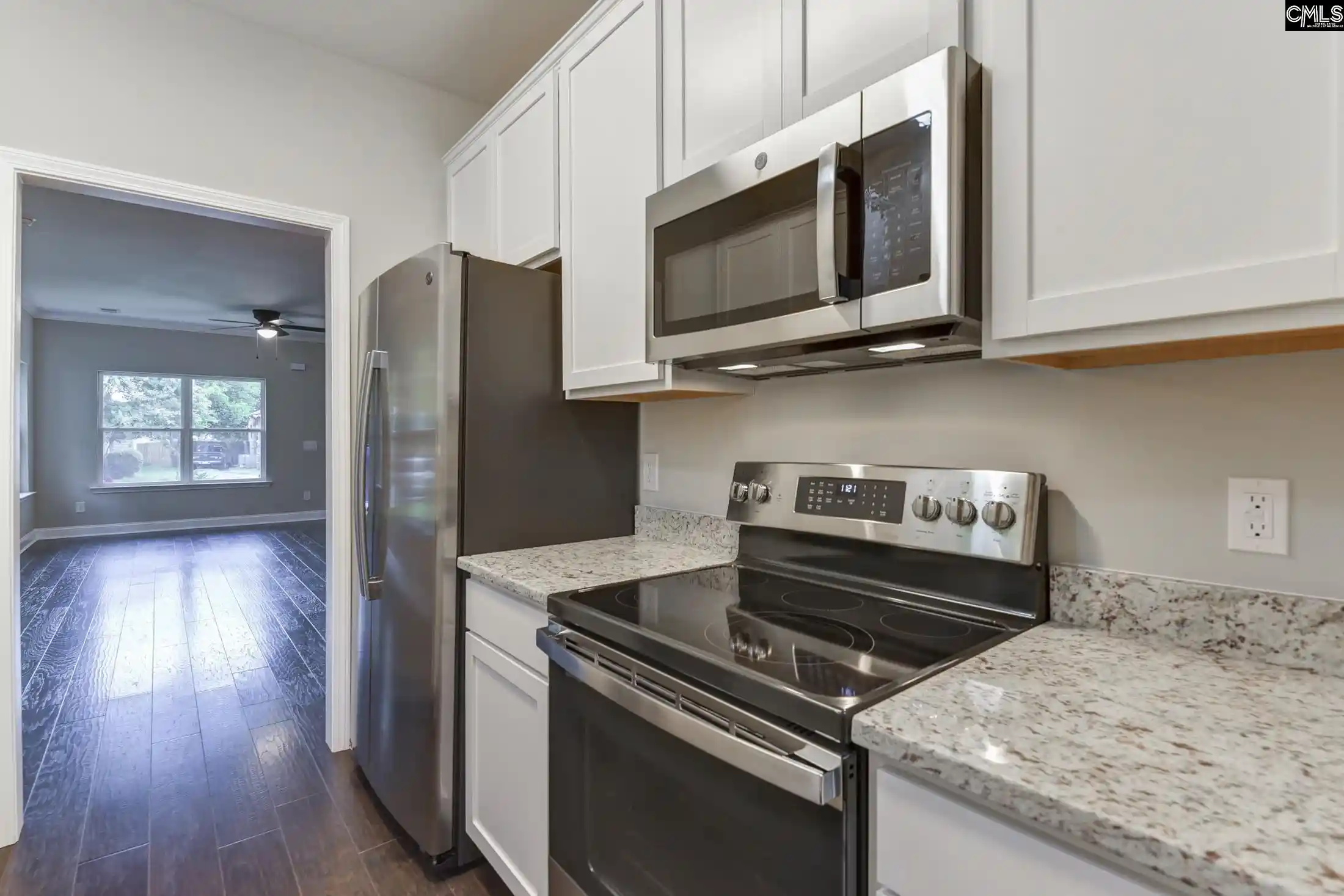 Homes for sale in Cayce, SC | 735 Lexington Ave, Cayce, SC 29033 | MLS# 633030