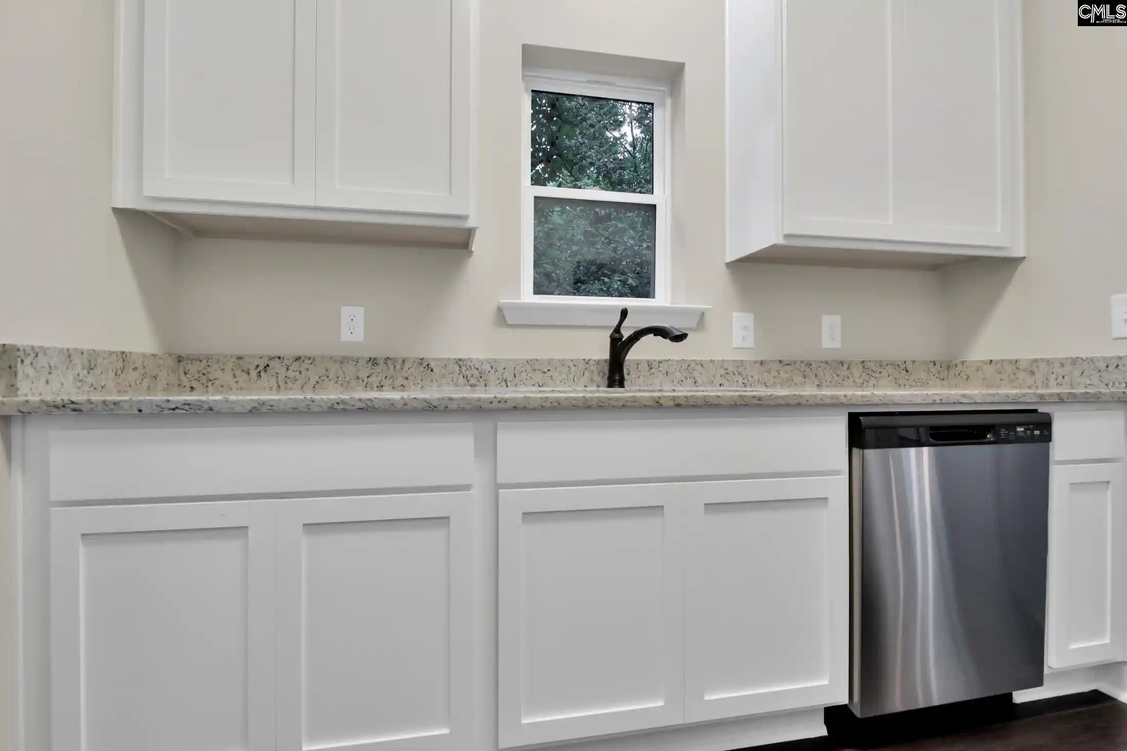Homes for sale in Cayce, SC | 735 Lexington Ave, Cayce, SC 29033 | MLS# 633030