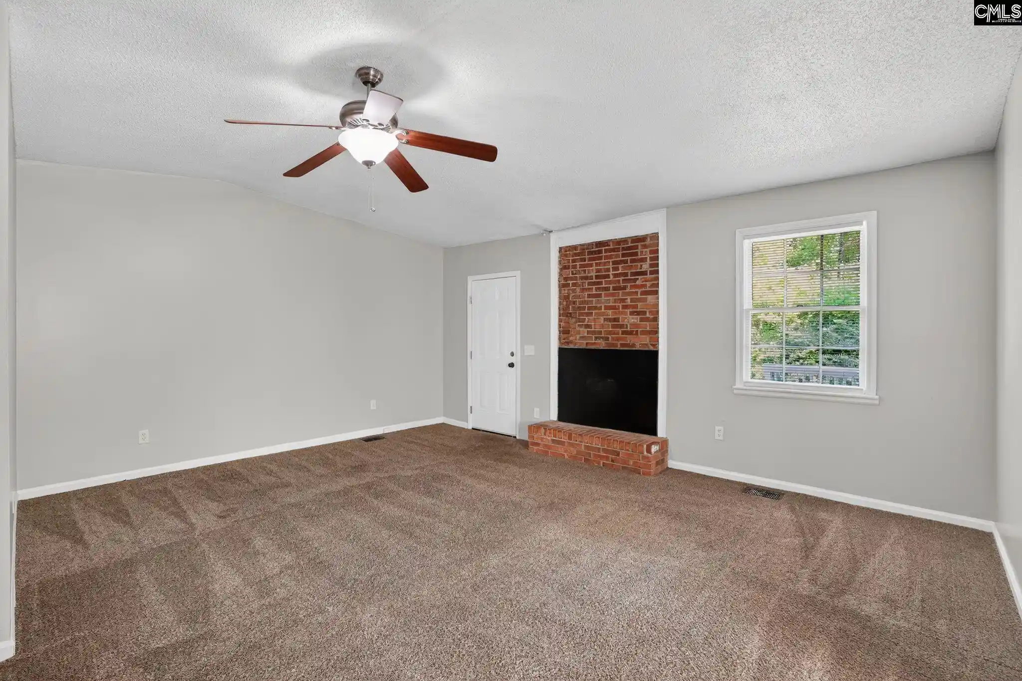 Photo 3 of Single family home for sale at 708 Wilmette, Columbia, SC 29203 | MLS# 633386 | Listing updated on 2026-09-04