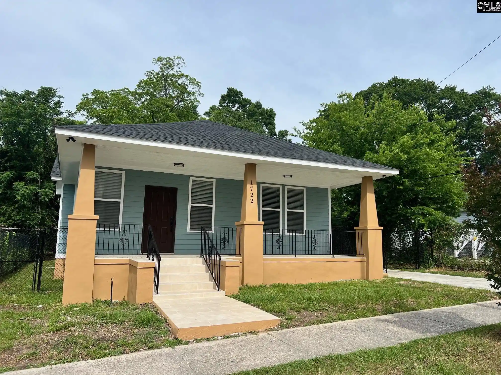 Single family home for sale at 1722 Oak, Columbia, SC 29204 | MLS# 633710